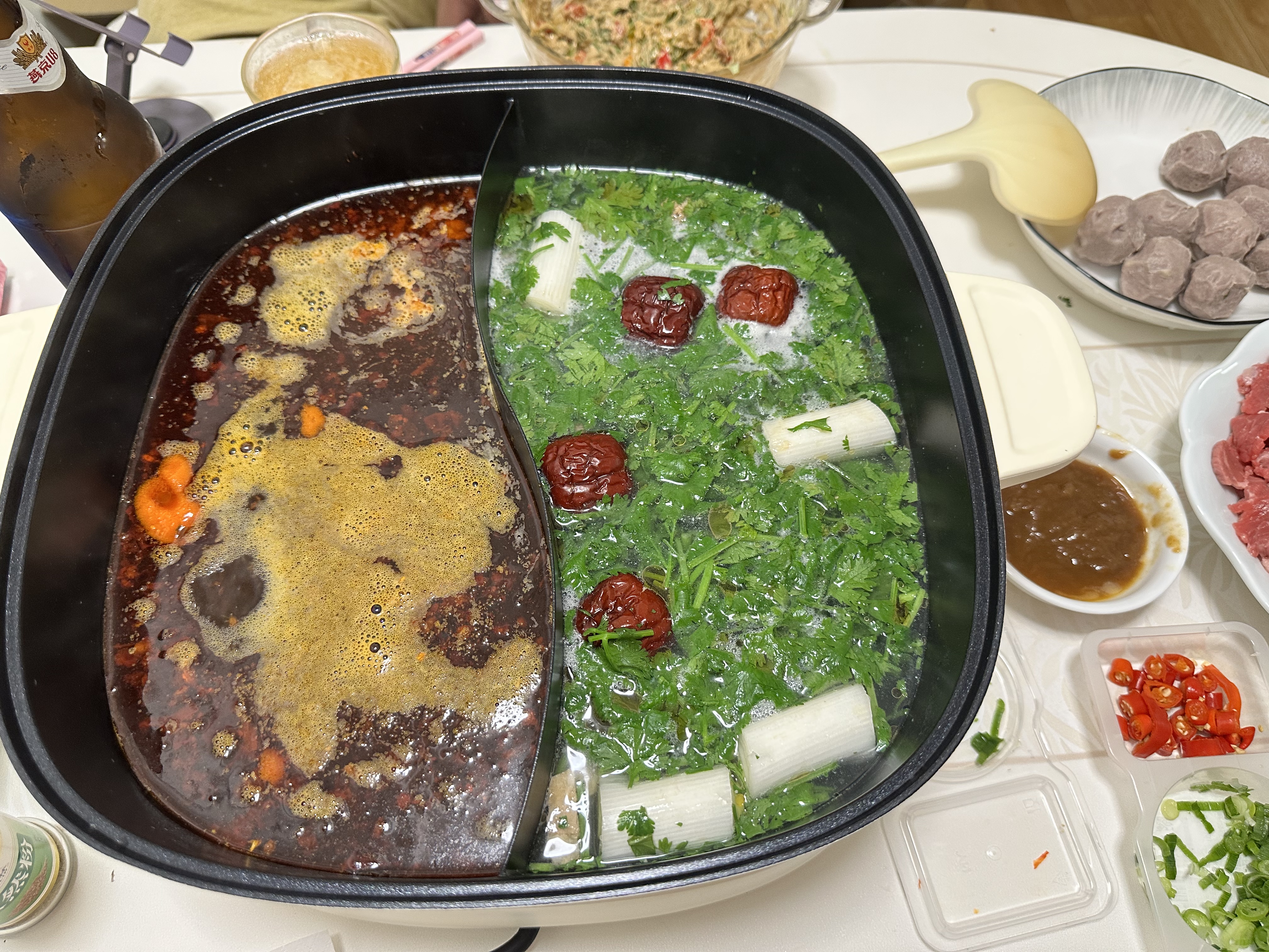 小熊（Bear）鸳鸯电火锅专用锅 电煮锅家用分体鸳鸯锅多功能锅 3分钟速沸 DHG-D60J1 6.5L 实拍图