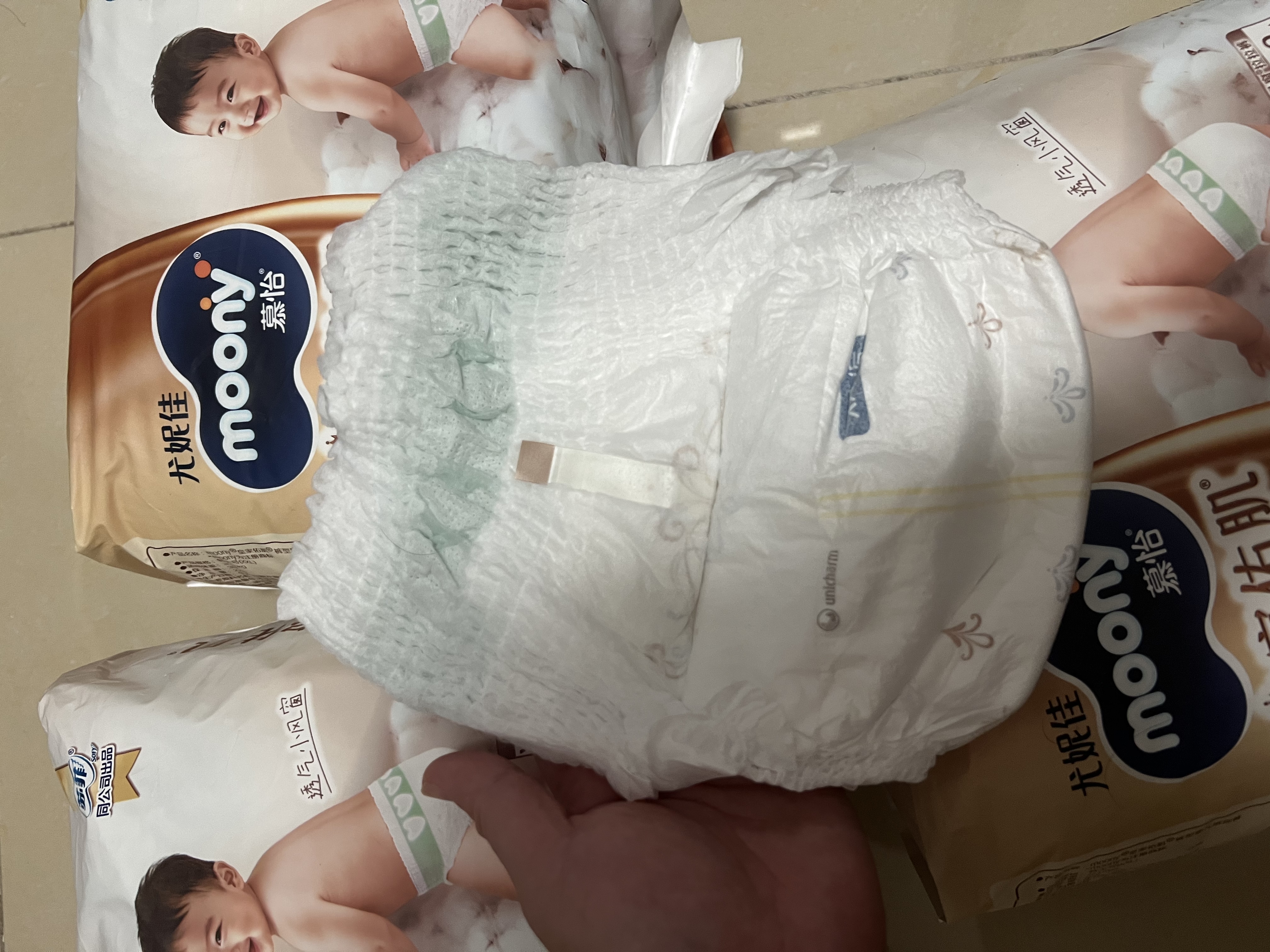MOONY尤妮佳皇家佑肌婴儿拉拉裤XXL22贵族棉蚕丝超薄尿裤透气小风窗 实拍图
