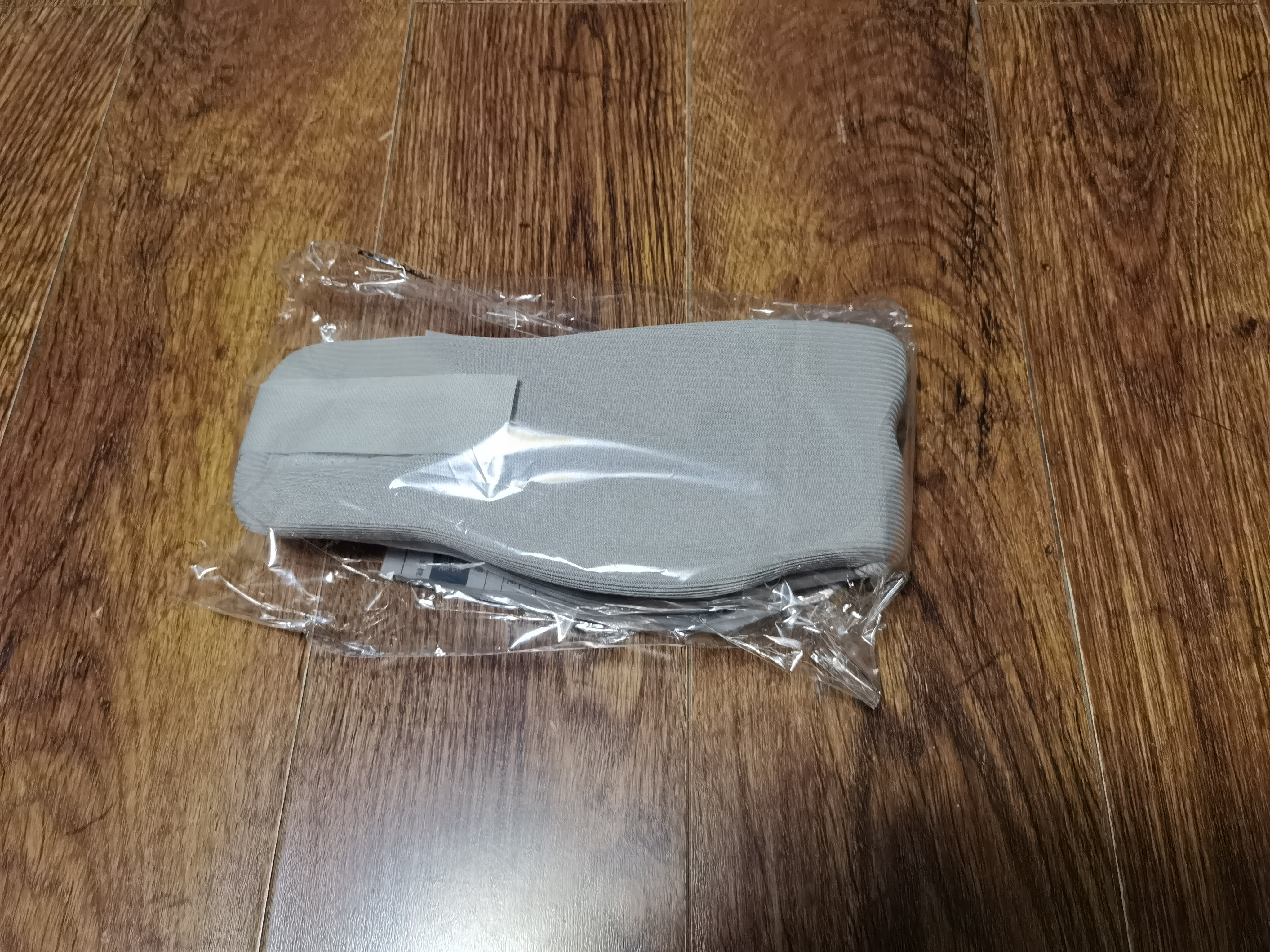 U型枕颈防低头 颈托护颈脖套颈椎脖子前倾办公室用舒适头颈部神器 单个装 实拍图
