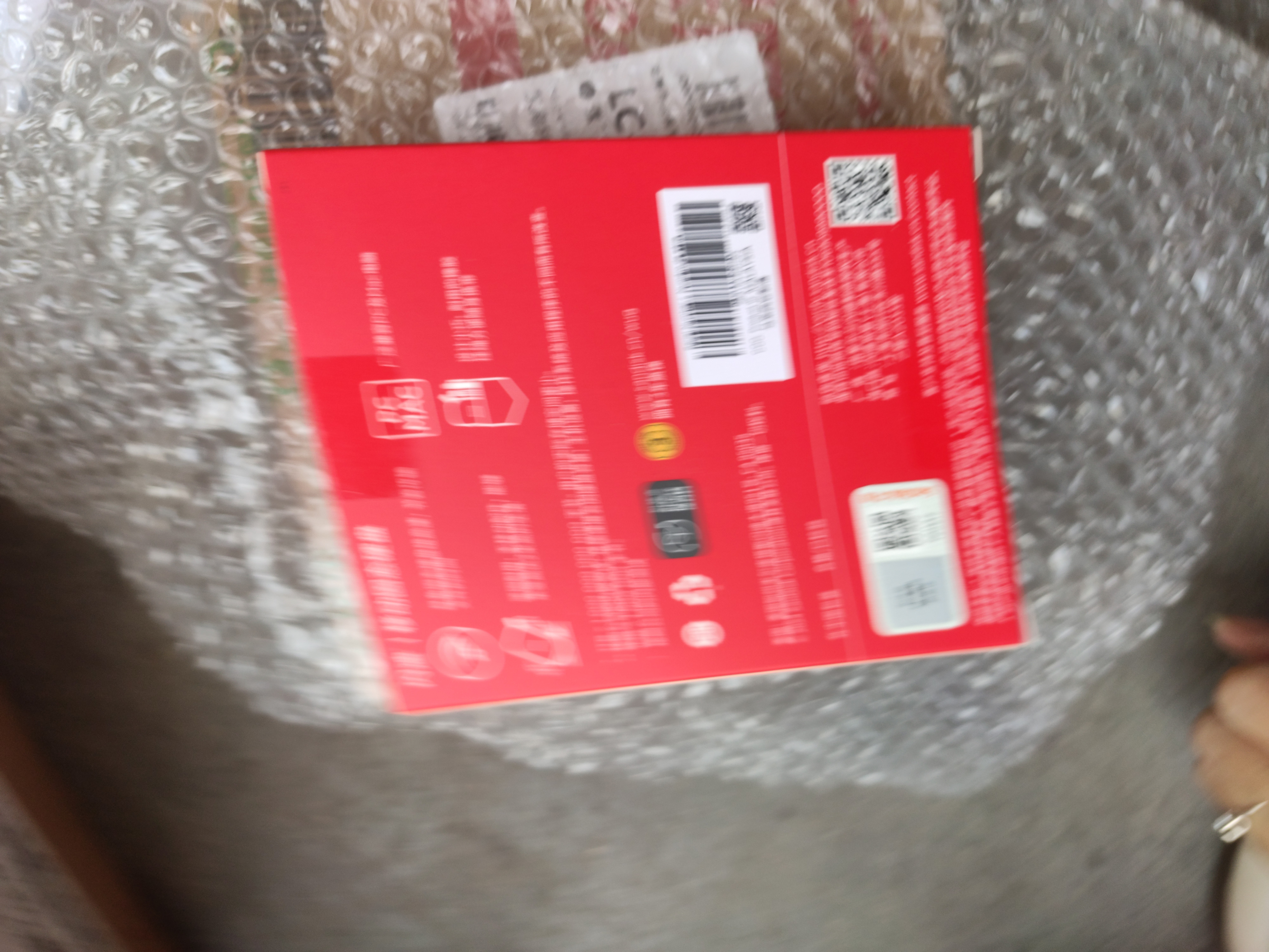 Sandisk闪迪2TB Type-c USB3.2移动固态硬盘（PSSD）E30高速 移动SSD 读速800MB/s 兼容手机笔记本电脑 实拍图