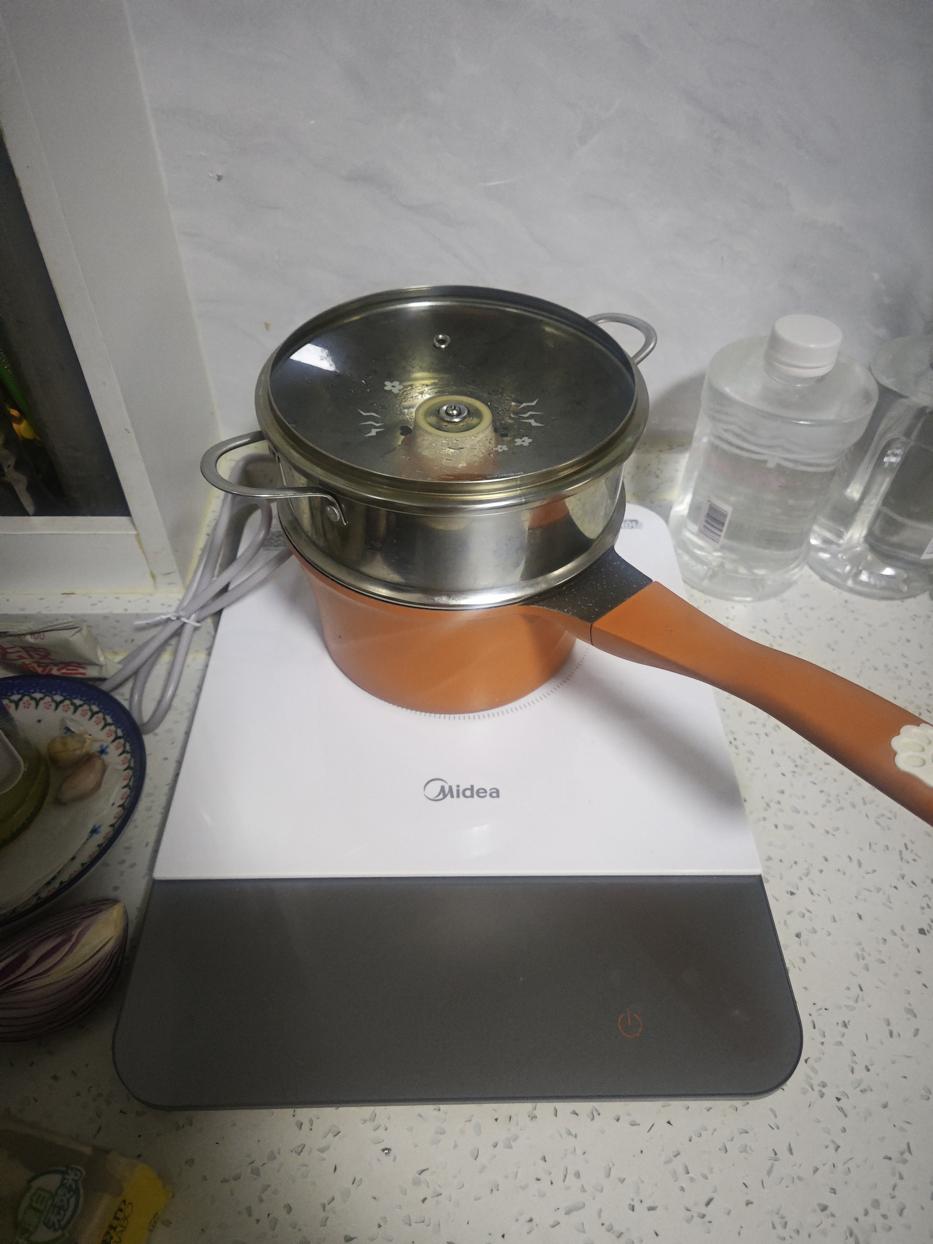 美的（Midea）家用电磁炉电陶炉电池炉2200W大功率猛火新型电磁灶一体面板爆炒炒菜超薄火锅炉2026新品MC-E22A02 实拍图