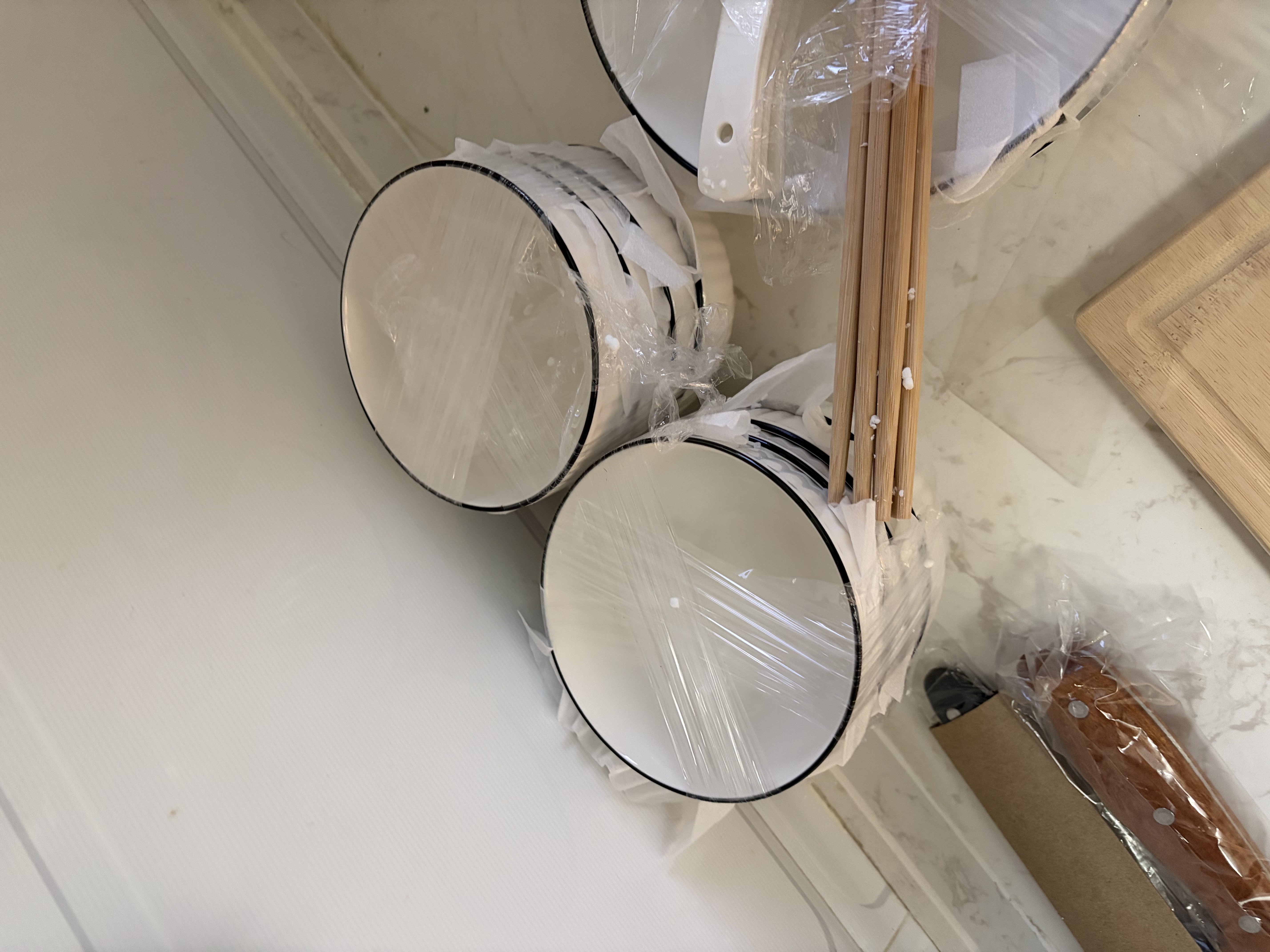京东京造 碗盘餐具整套 碗具碟子釉下彩套装乔迁之喜陶瓷家用禾风山田16头 实拍图