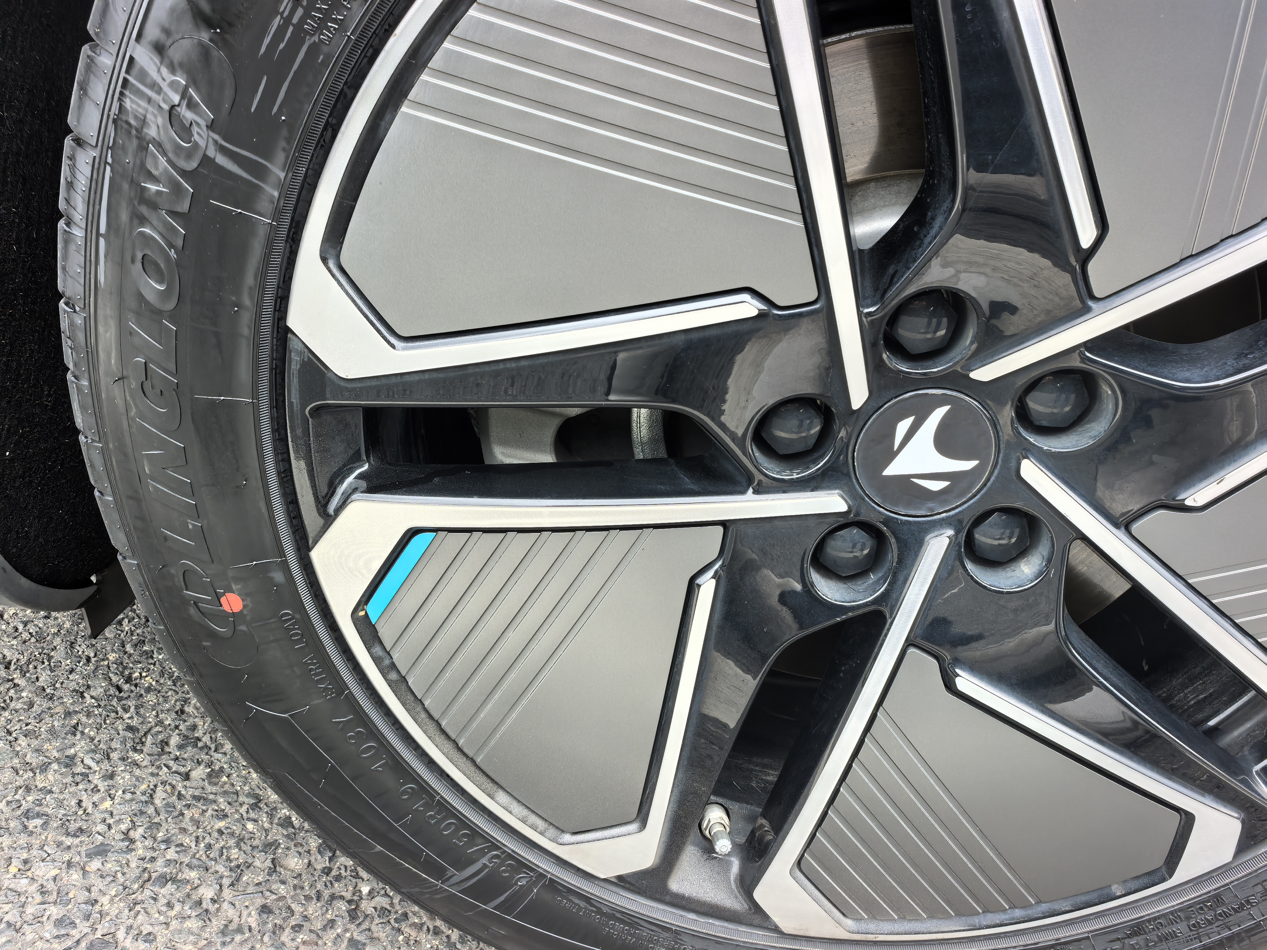 玲珑轮胎汽车轮胎235/50R19 103Y XL臻选AR200 适配比亚迪/领克01 实拍图