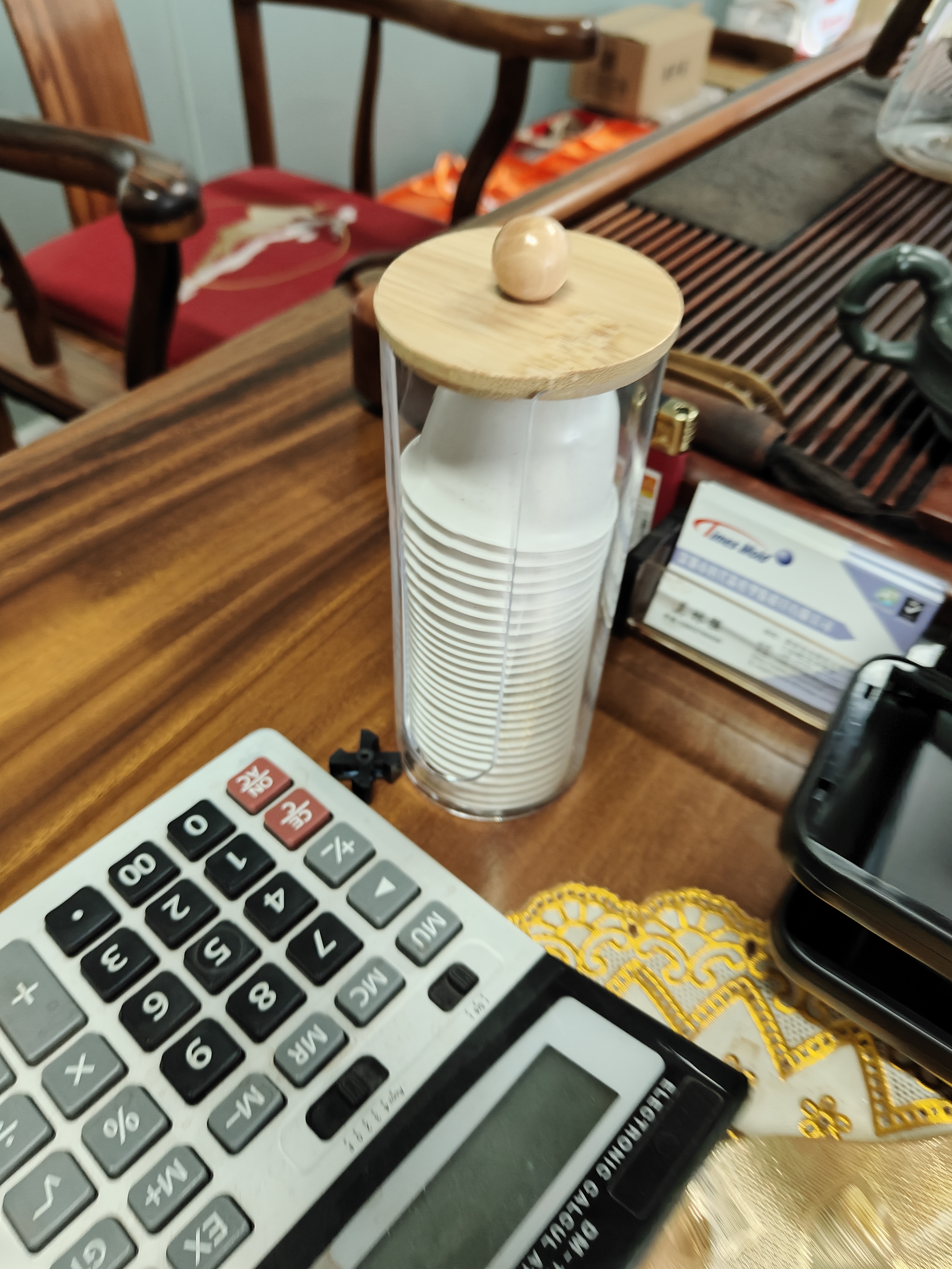 八千行一次性功夫茶杯茶具60ml稻壳茶杯高档加厚耐热品茗茶杯 96只+杯架 实拍图