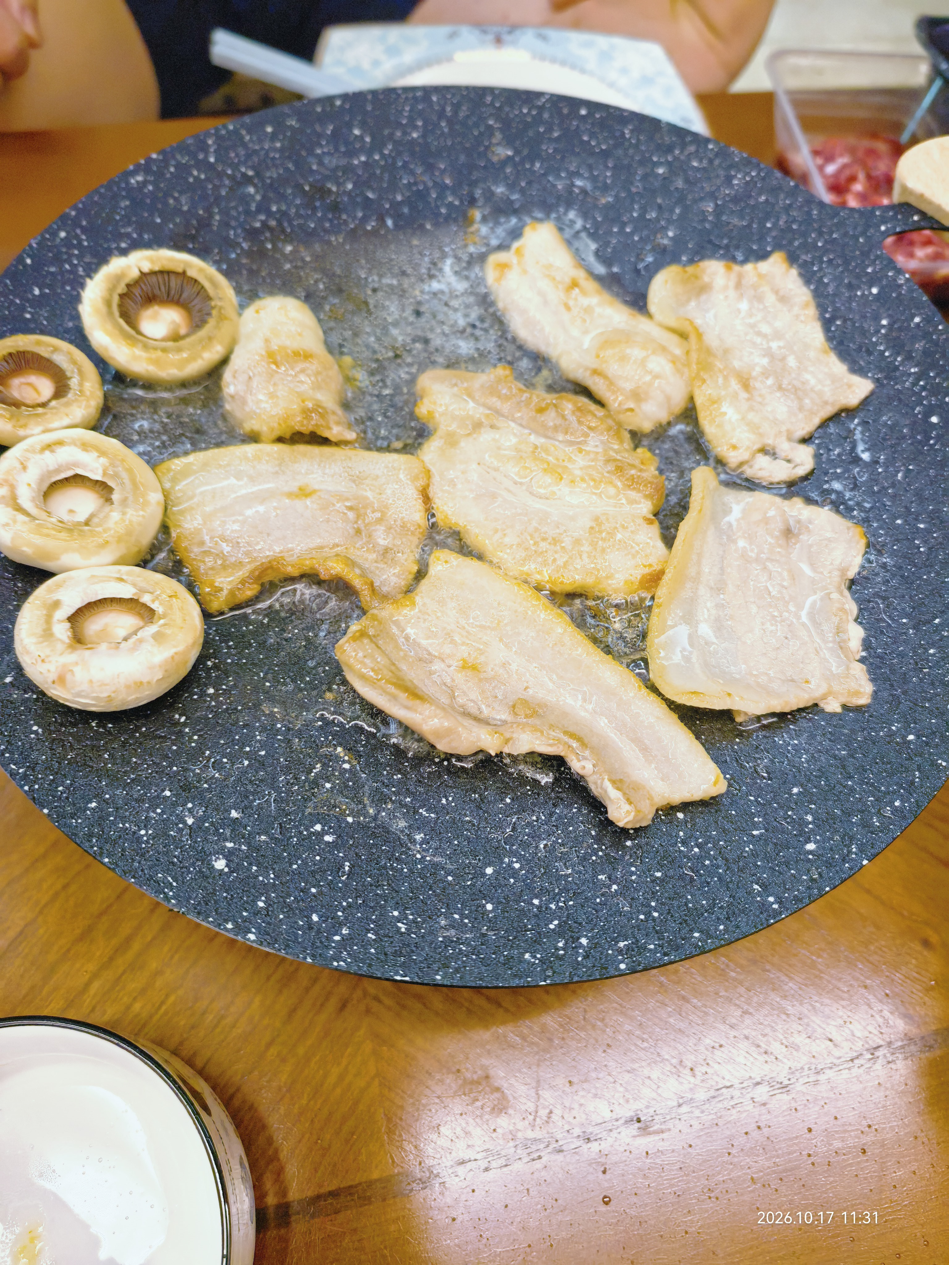 探险者（TAN XIAN ZHE）围炉煮茶烤盘烧烤盘烤肉盘韩式烤肉煎烤盘卡式炉家用麦饭石烤肉锅 【标准厚】30CM 明火款（送防烫把手+收纳袋） 实拍图