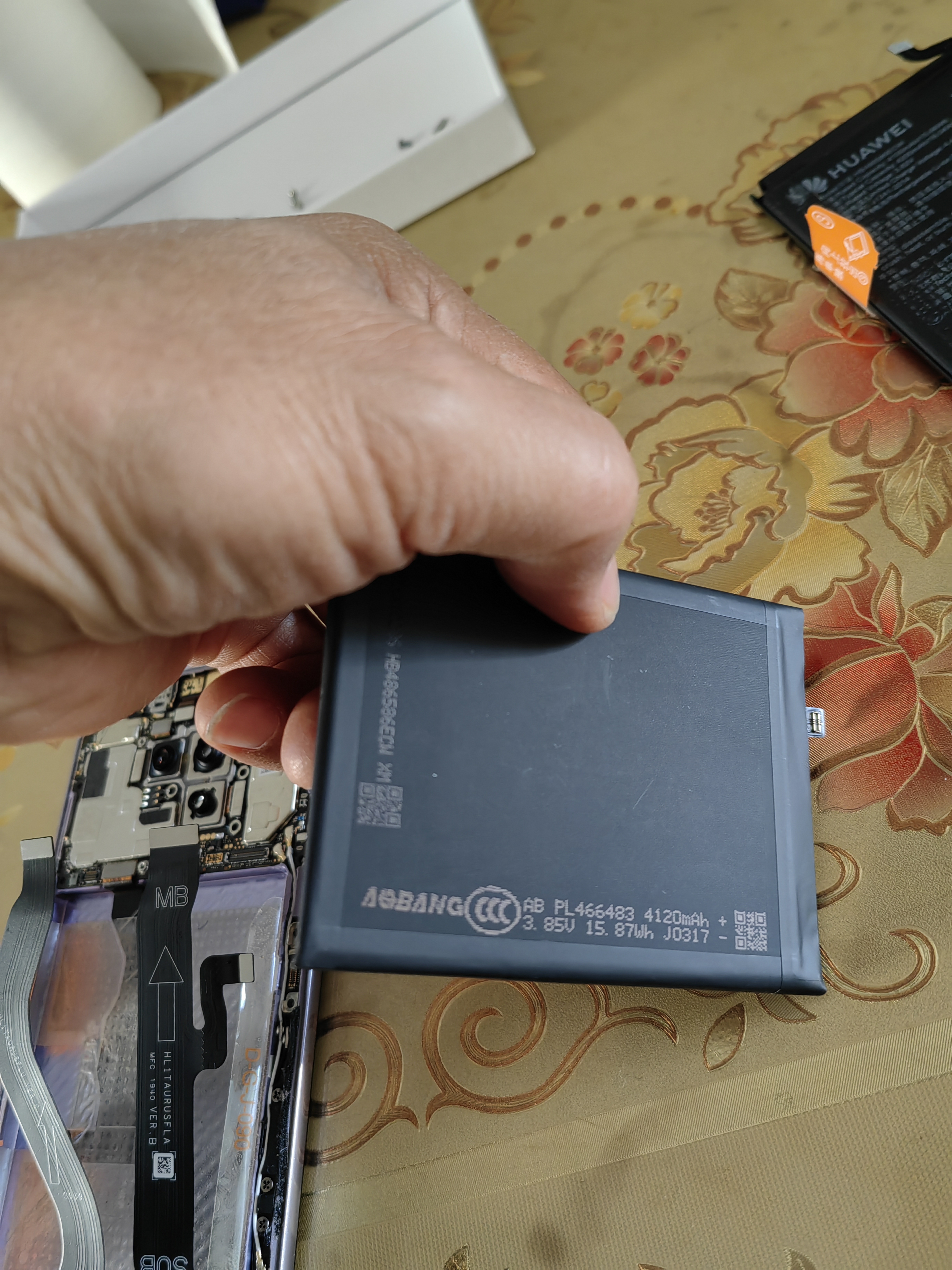 诺希 适用于华为Mate30手机电池【自主安装】通用Nova6 5G版/V30/荣耀Play4Pro/Nova6Pro内置电池 实拍图