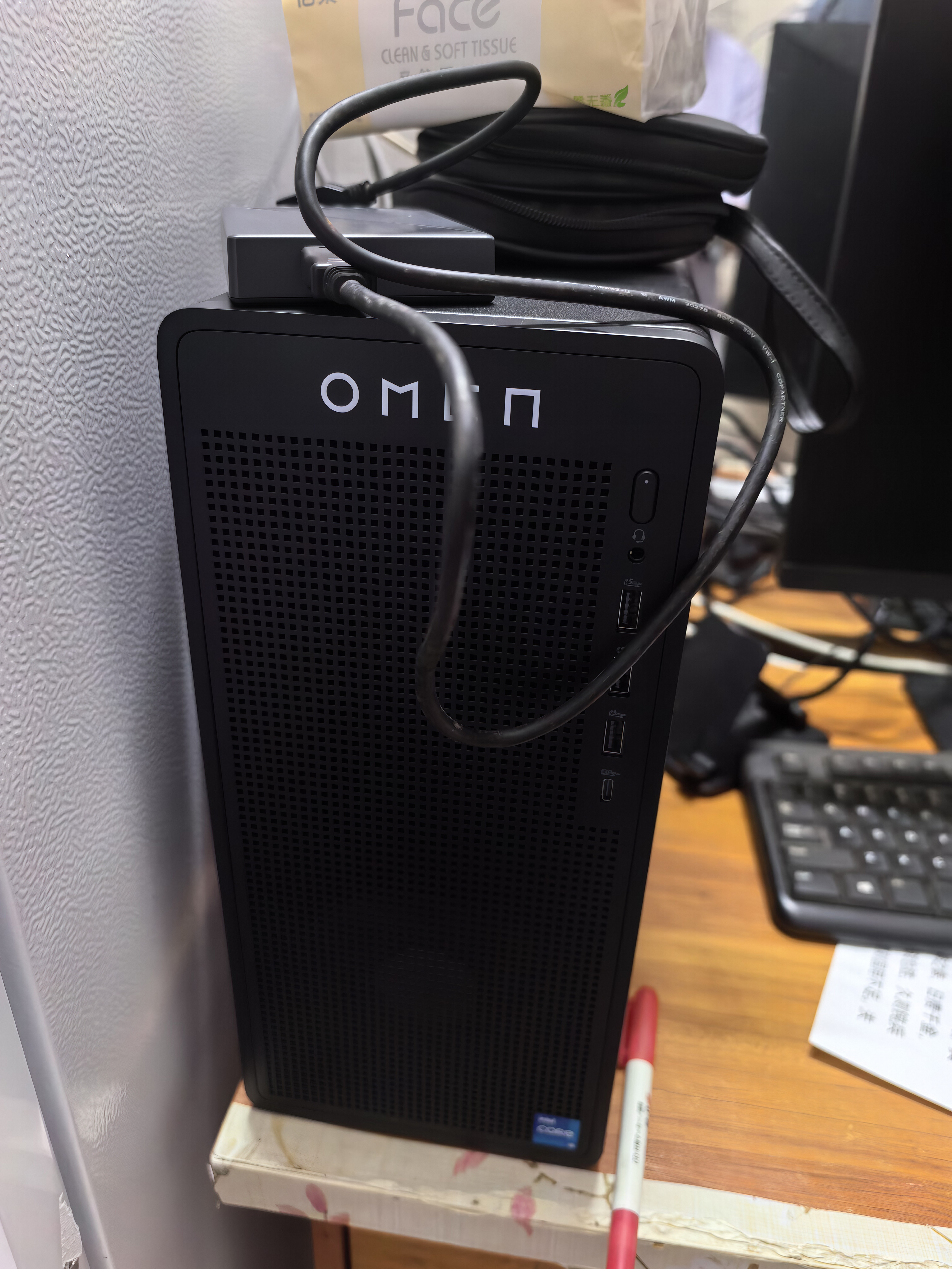 惠普（HP）暗影精灵11 游戏电竞台式电脑主机AI设计图站(14代i5-14400F RTX5060 16G DDR5 1TB) 国补影之刃零 实拍图