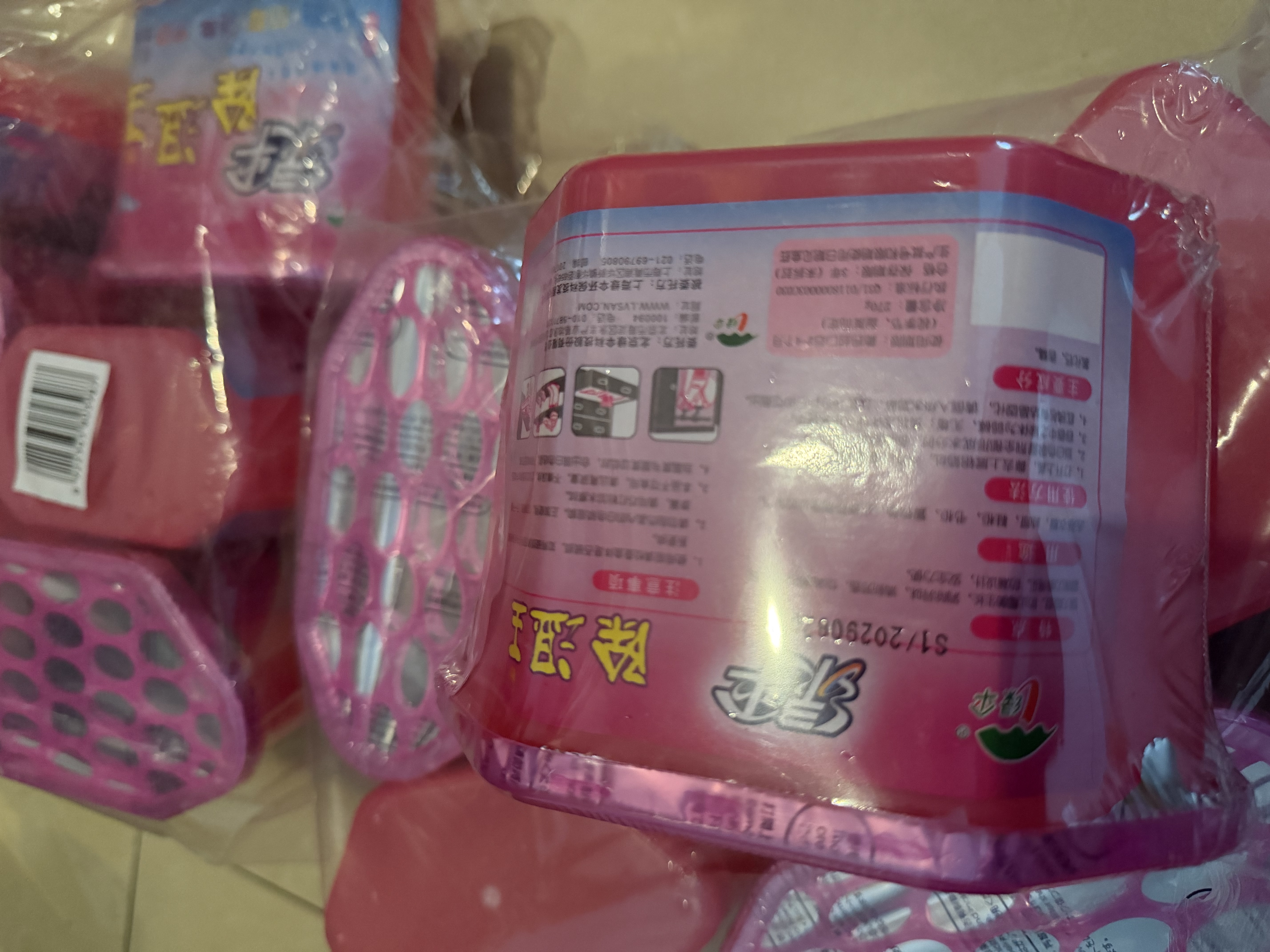 绿伞除湿王除湿干燥剂室内衣柜书架防潮防霉有效吸湿500ml×6盒回南天 实拍图