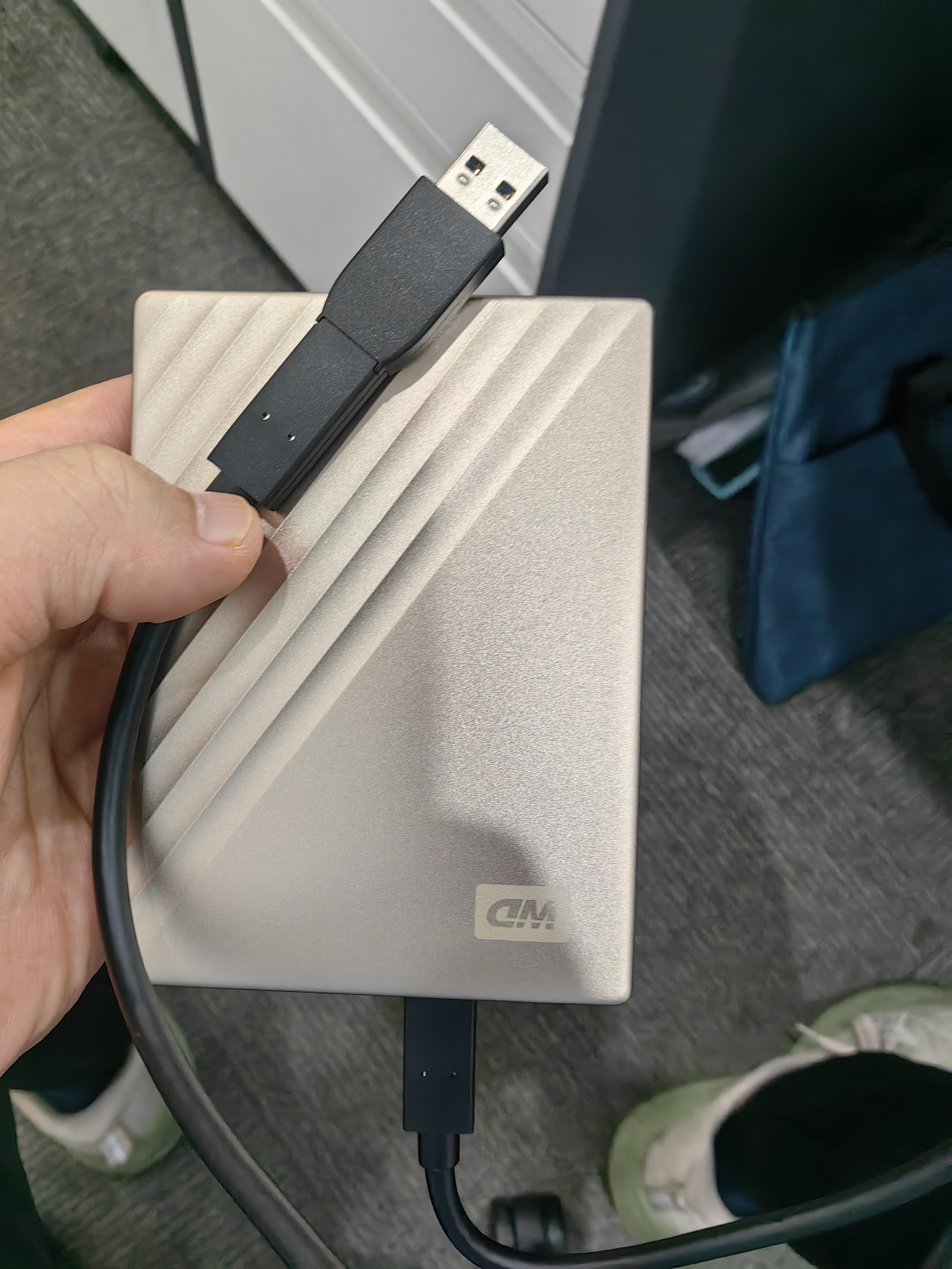 西部数据（WD）移动硬盘5TB type-c Ultra系列 2.5英寸 金 机械硬盘 笔记本电脑外接加密兼容Mac 大容量家庭存储 实拍图