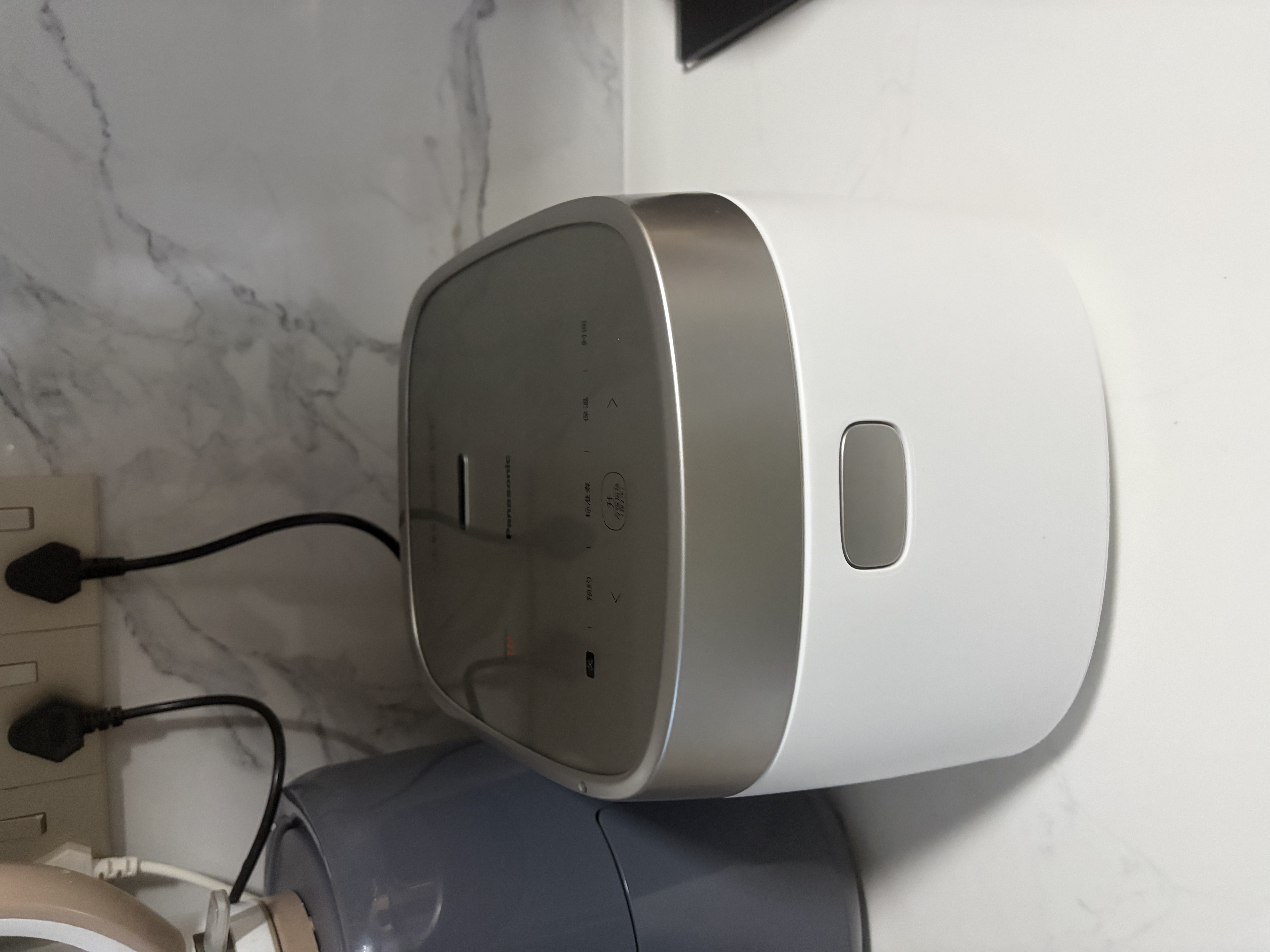 松下（Panasonic）【国家补贴】饭光光2.0电饭煲0涂层内胆不粘锅IH加热家用不锈钢无涂层电饭锅4-5人4升SR-HNS152-W 实拍图
