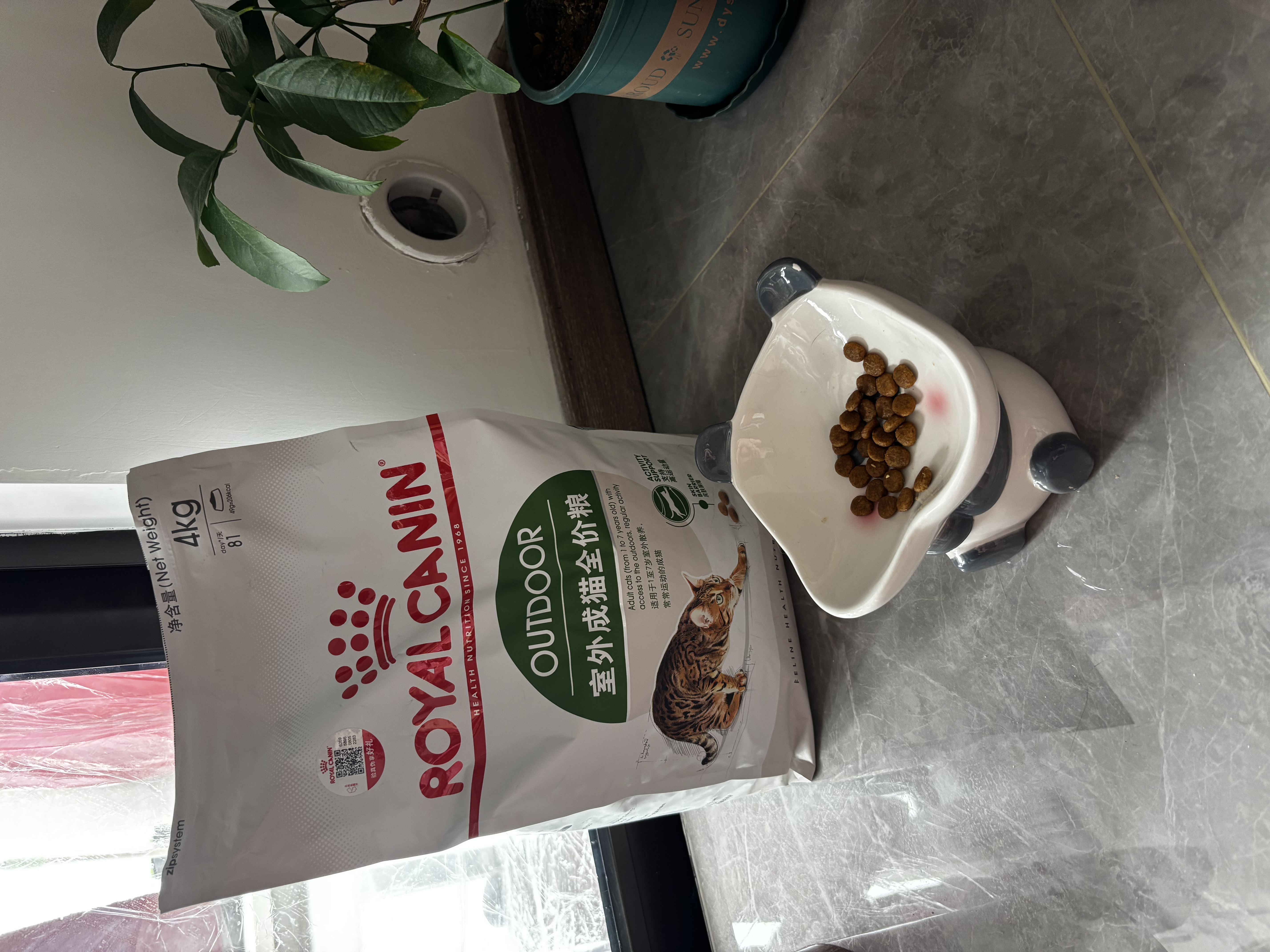 皇家猫粮 成猫猫粮 户外成猫 O30 通用粮 12月以上 4KG 实拍图