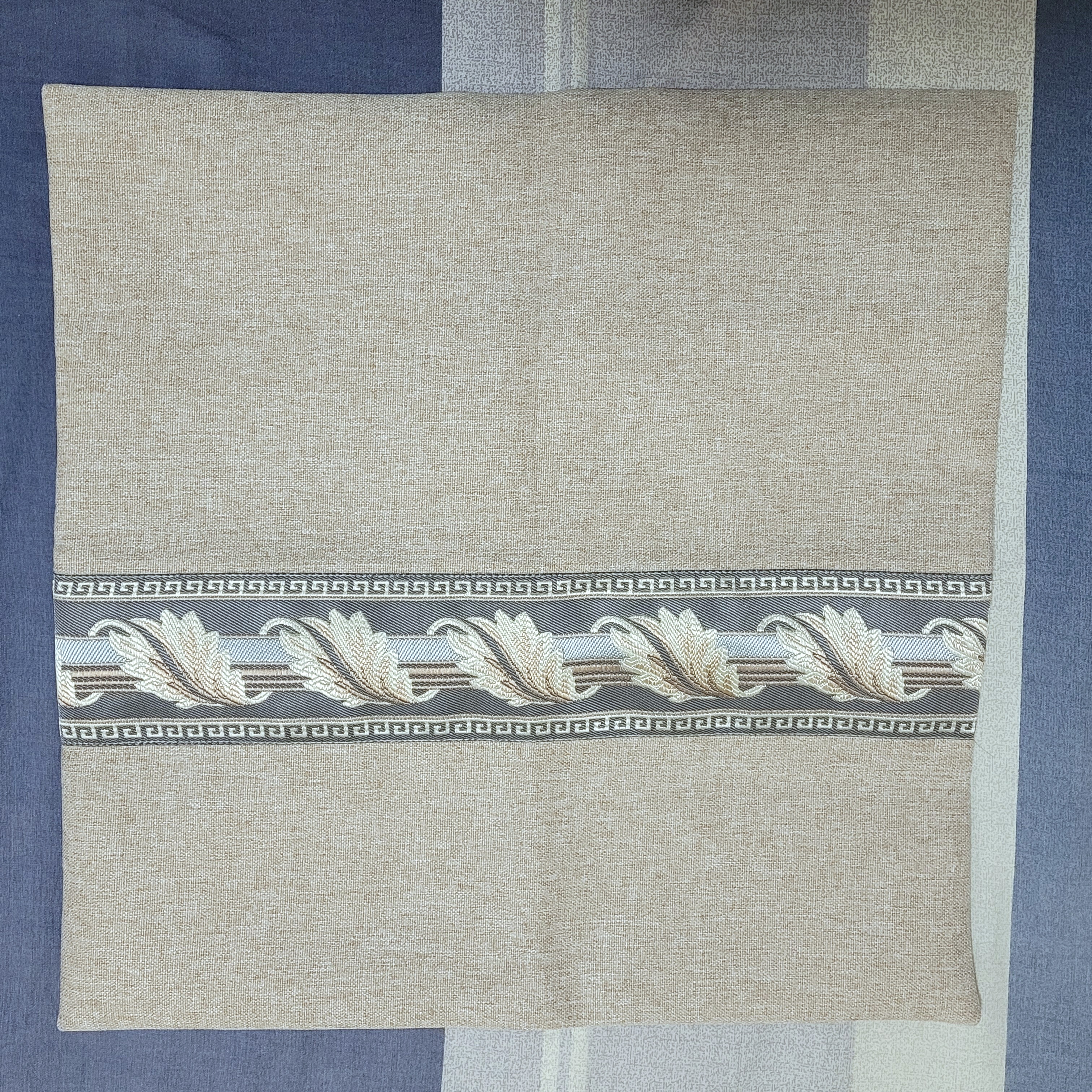 恒源祥 纯色花边抱枕套办公室汽车家用靠枕芯套午睡枕套 45x45cm 实拍图