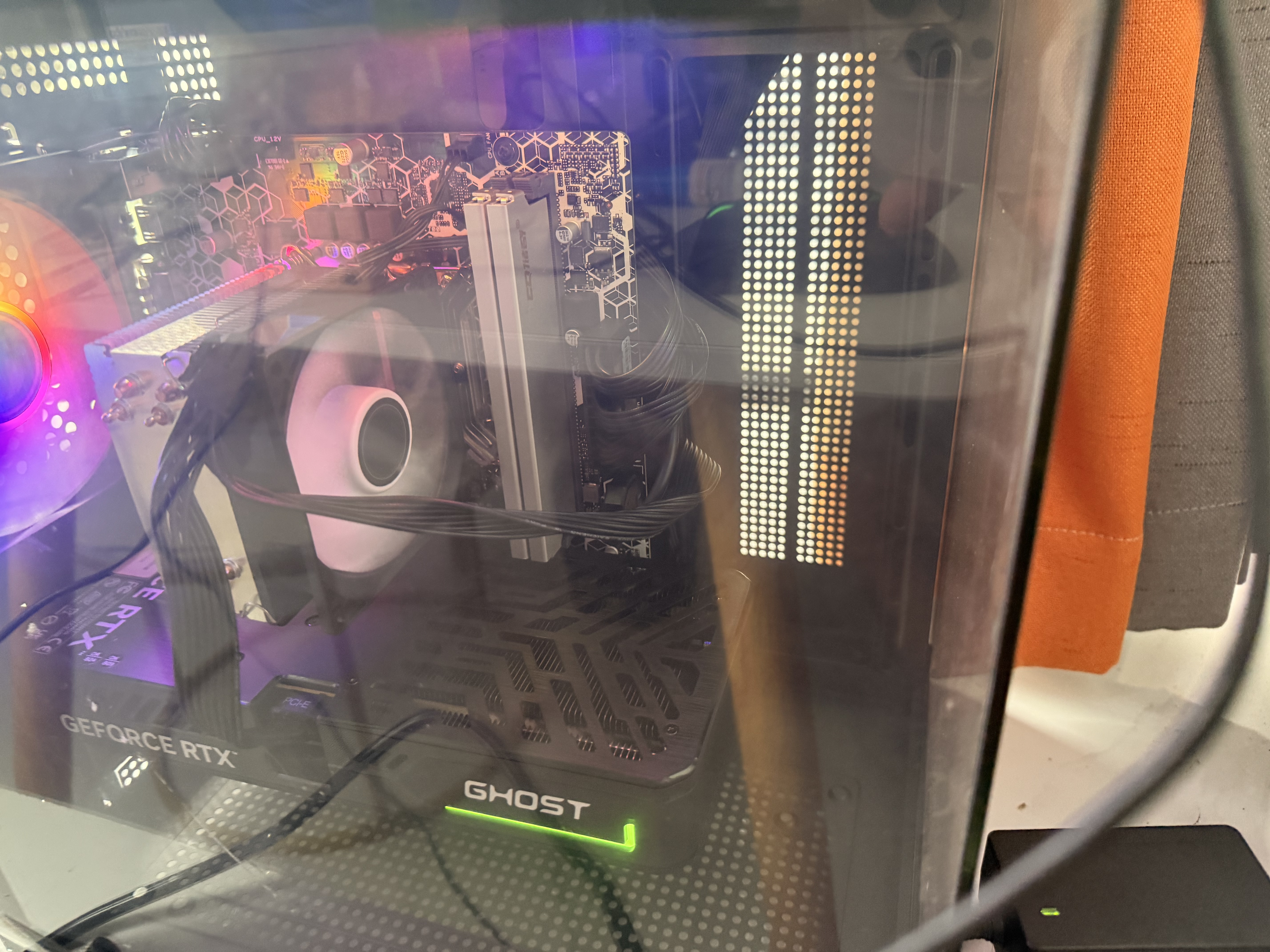 华硕（ASUS）ROG全家桶 英特尔酷睿14代i5/i7台式电脑游戏主机5060ti/5070直播设计三角洲黑神话水冷整套海景房 单主机【六年质保+豪华键鼠礼包】 热销四：14代i5-14490F丨1 实拍图