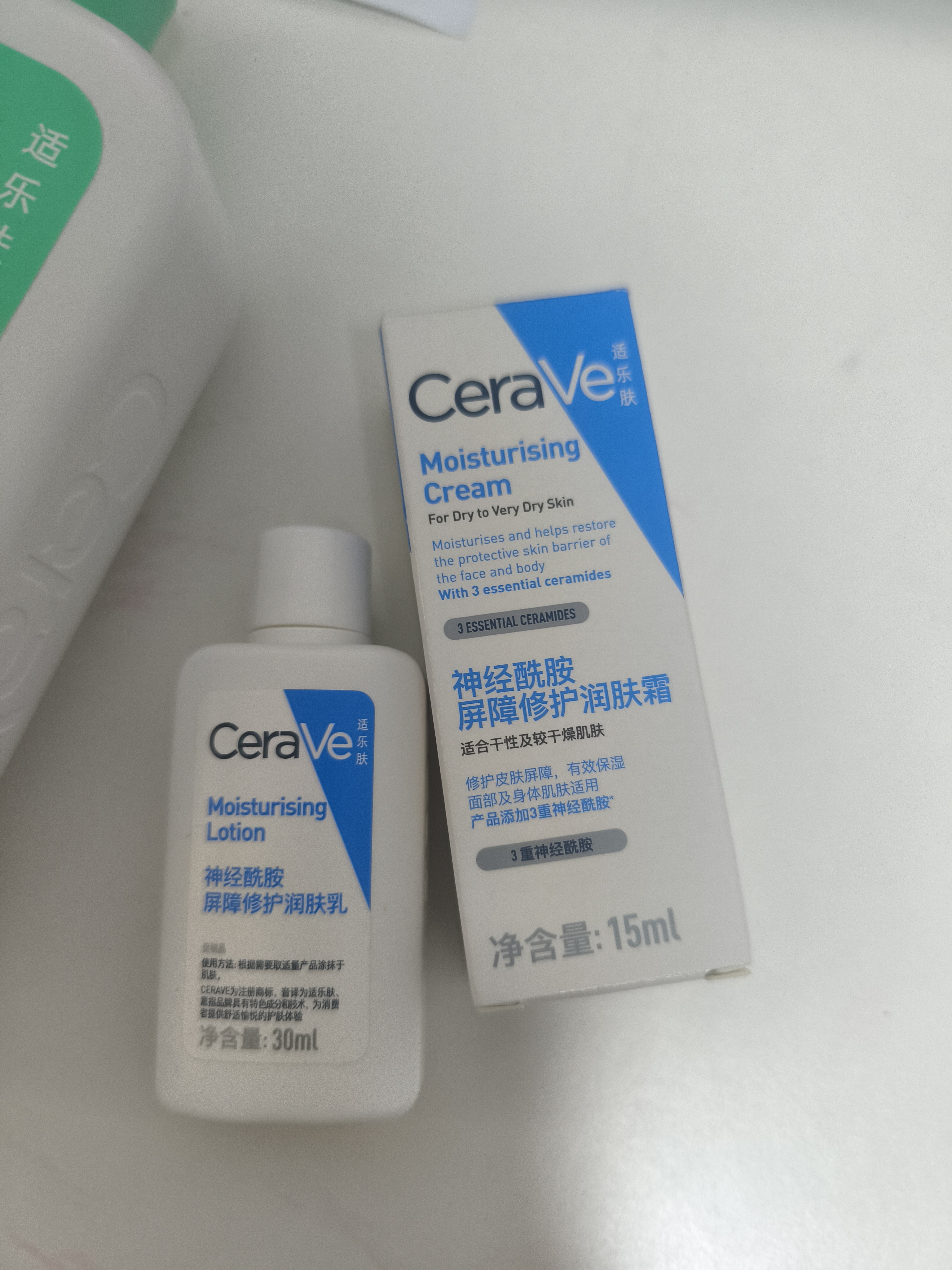 适乐肤（CeraVe）氨基酸洁面啫喱473ml(温和清洁控油泡沫洗面奶混油性护肤品) 实拍图