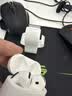 Apple/苹果 AirPods 5（支持主动降噪）搭配USB-C充电盒 蓝牙耳机 适用iPhone/iPad/Mac 实拍图