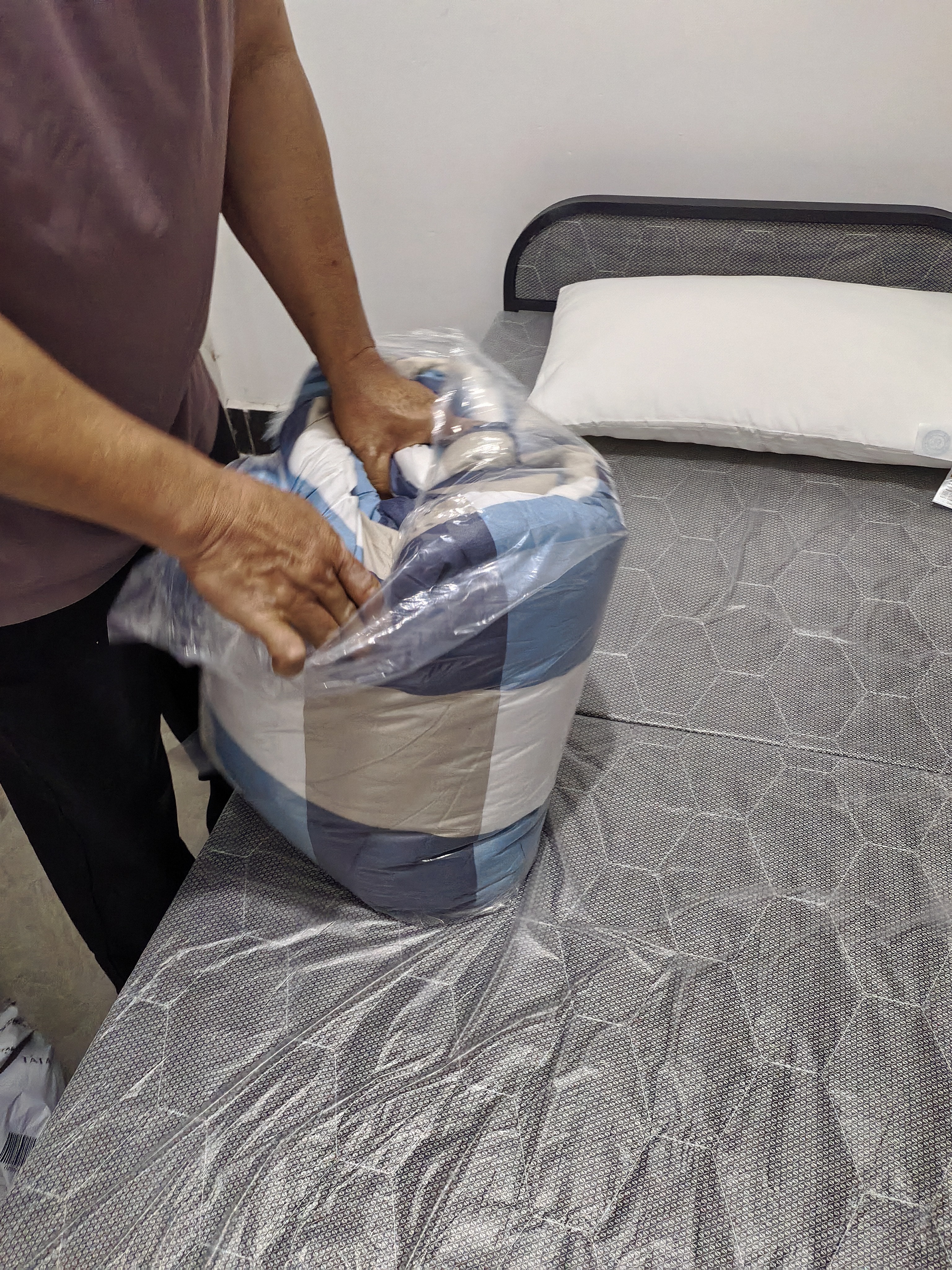 雅鹿纤维枕芯宿舍家用睡眠颈椎安睡枕云锦绒抗菌枕低枕48*74cm单只装 实拍图