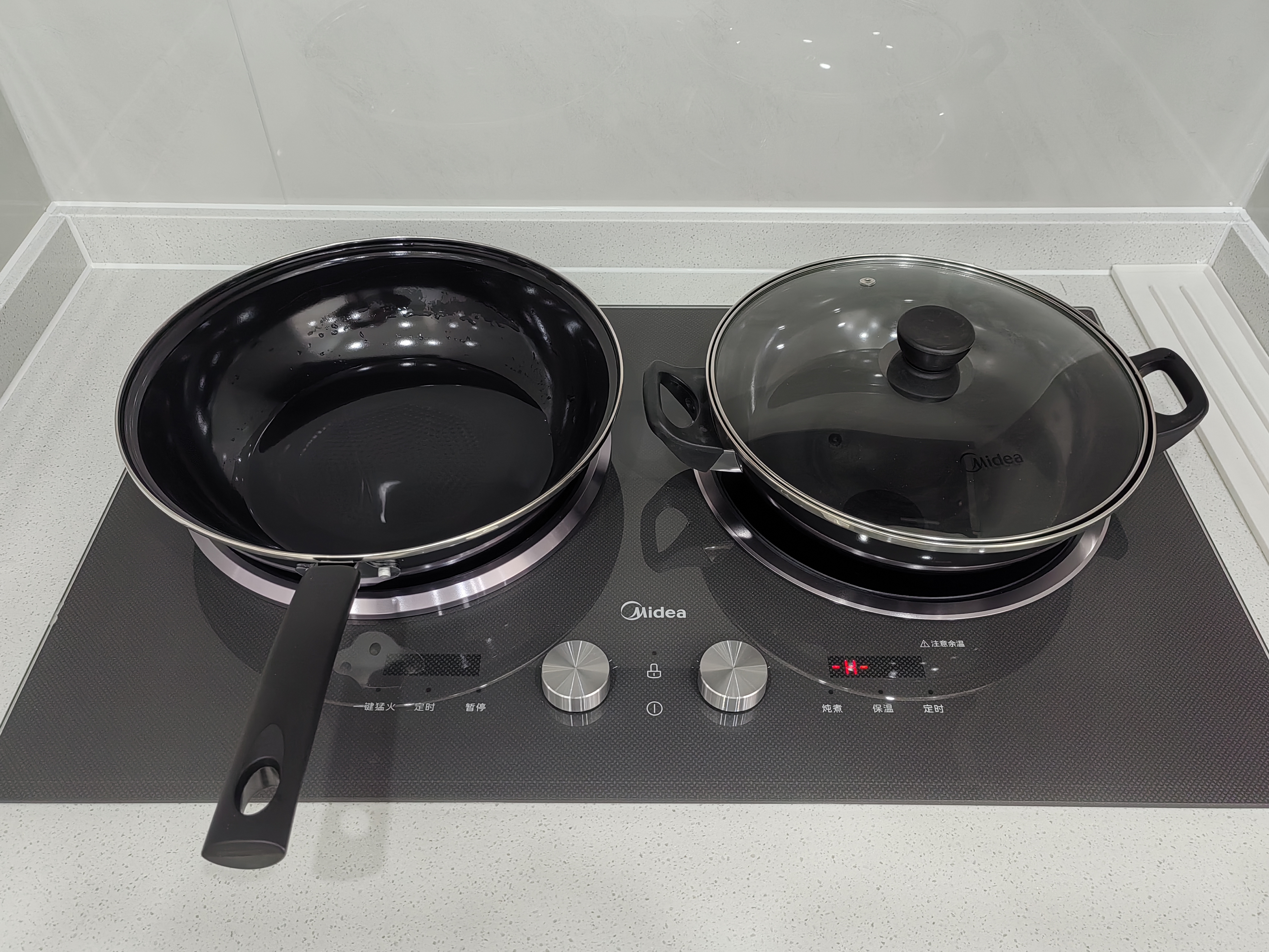 美的（Midea）凹面电磁炉双灶3500W大功率电陶炉嵌入式电磁灶不挑锅具恒匀火灶台一体面板多档控温DZ35AT09P 实拍图