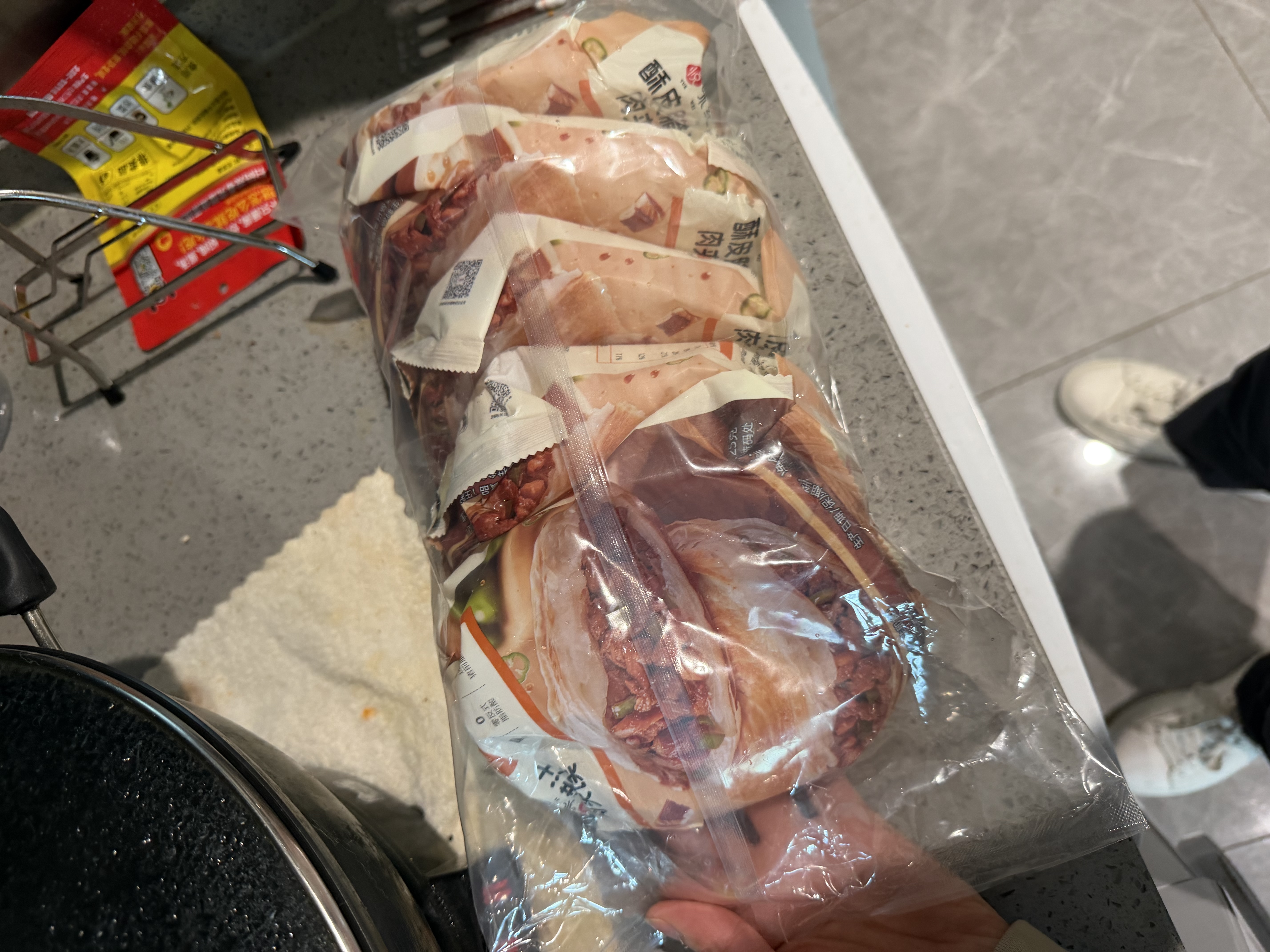 悦味纪 酥皮腊汁肉夹馍125g*5包 青椒卤肉老潼关饼 早餐半成品加热即食 实拍图