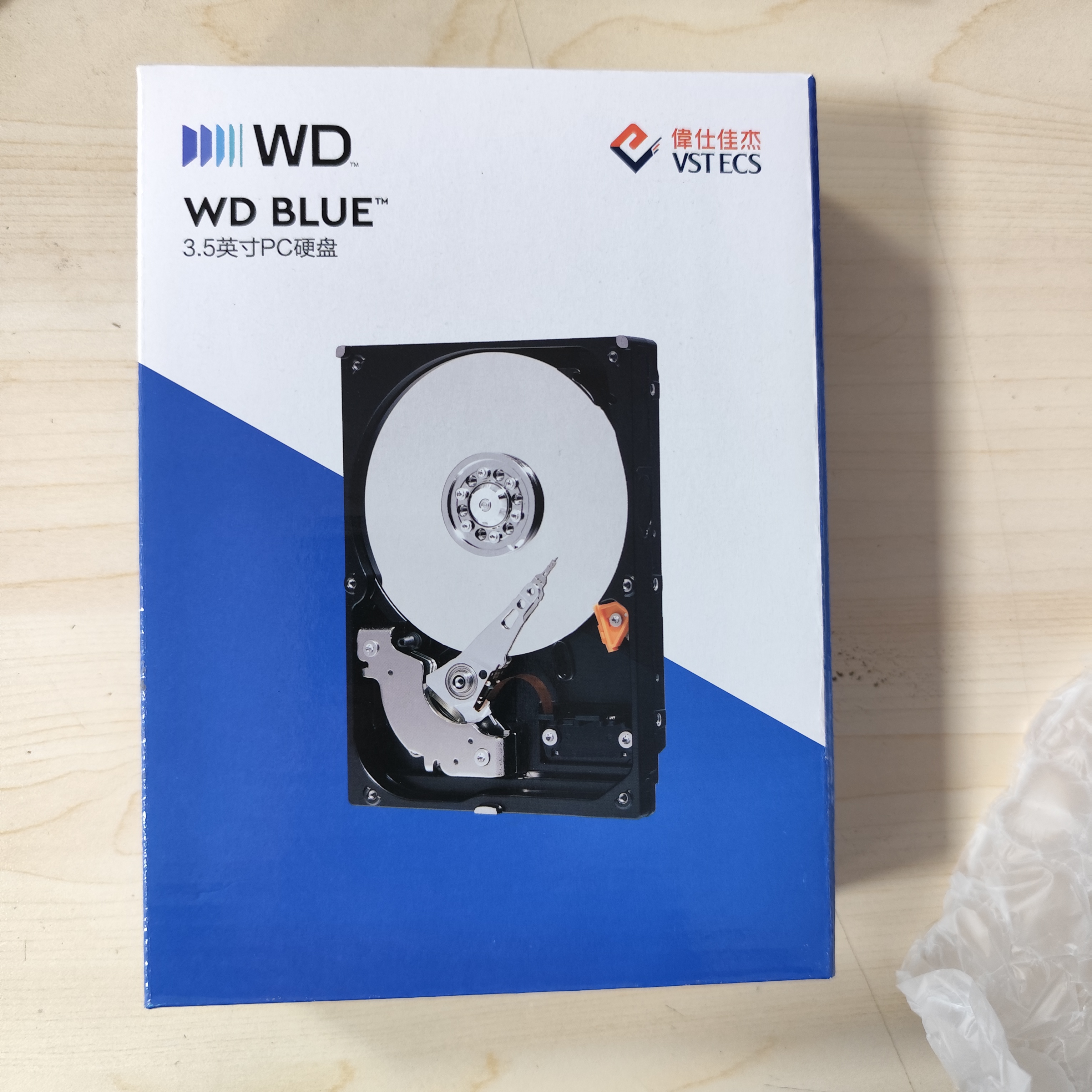 西部数据（WD）2TB 台式机机械硬盘 WD Blue 西数蓝盘3.5英寸 5400转64MB SATA CMR垂直DIY装机电脑硬盘 WD20EARZ 实拍图