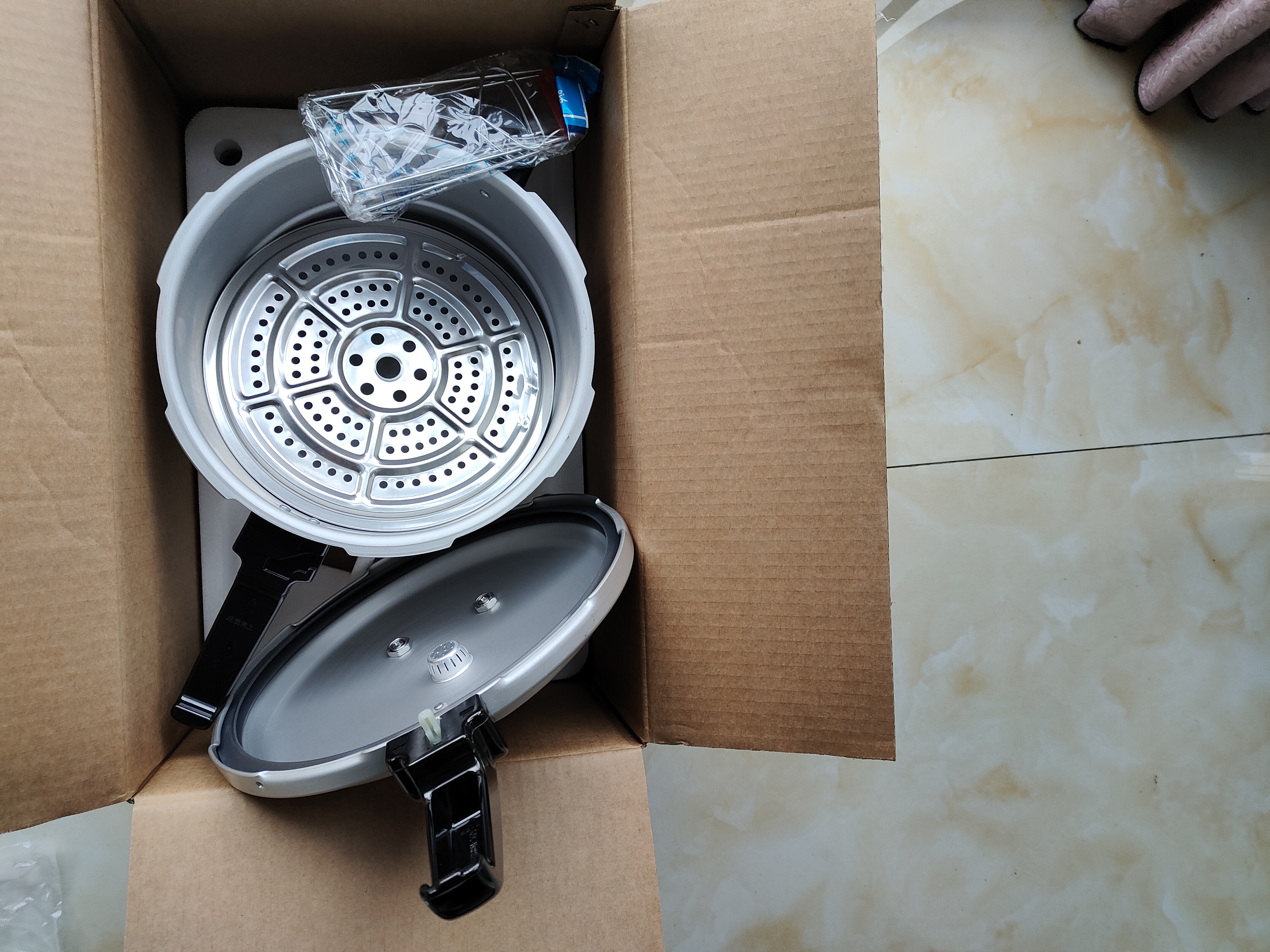 双喜高压锅铝合金燃气电磁炉通用防爆家用压力锅26CM/9.5L【蒸格款】 实拍图