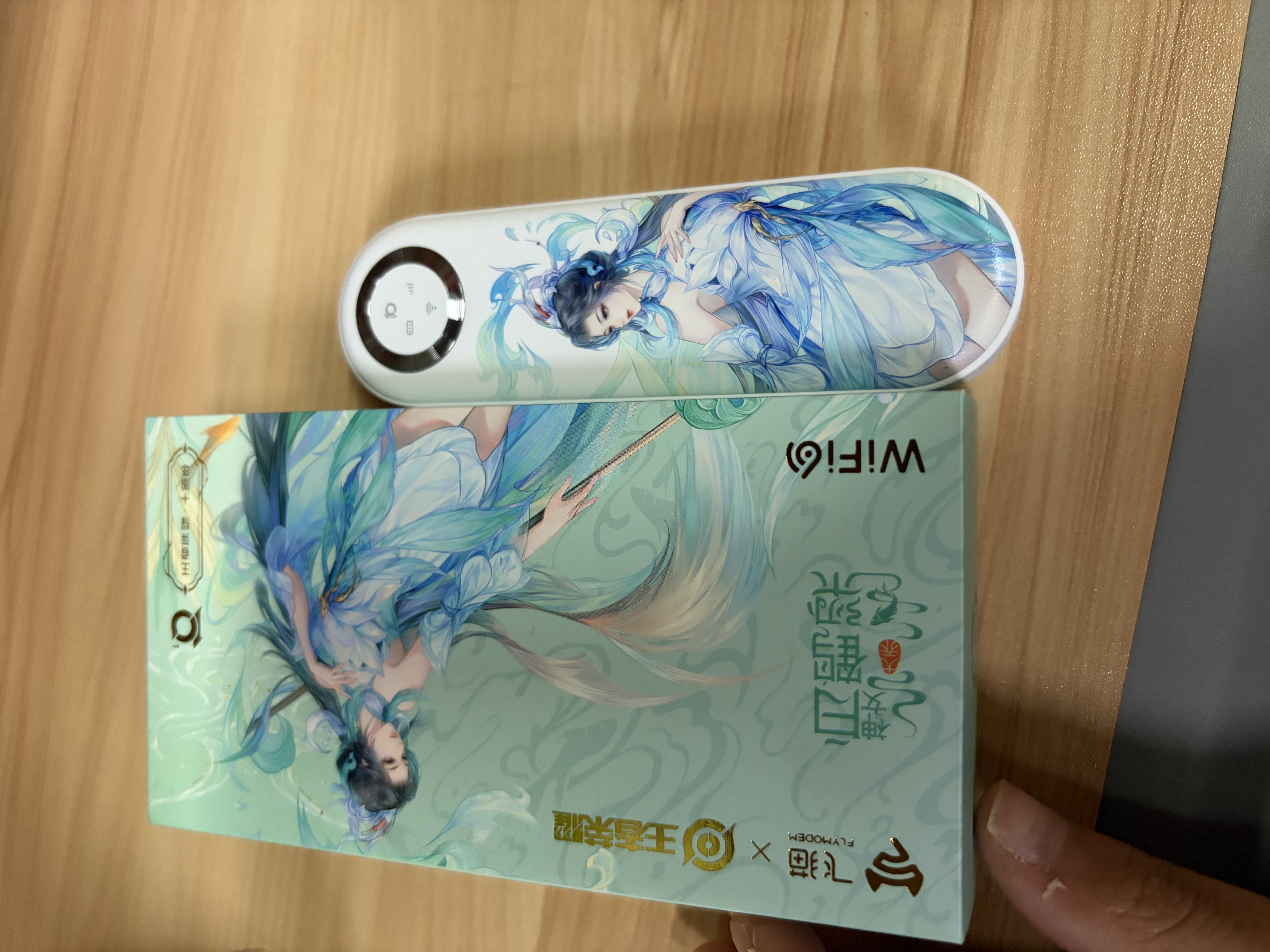 飞猫M1王者荣耀合作款 4G免插卡移动随身wifi无线网卡便携式热点4g路由器通用流量车载卡托大乔款 实拍图
