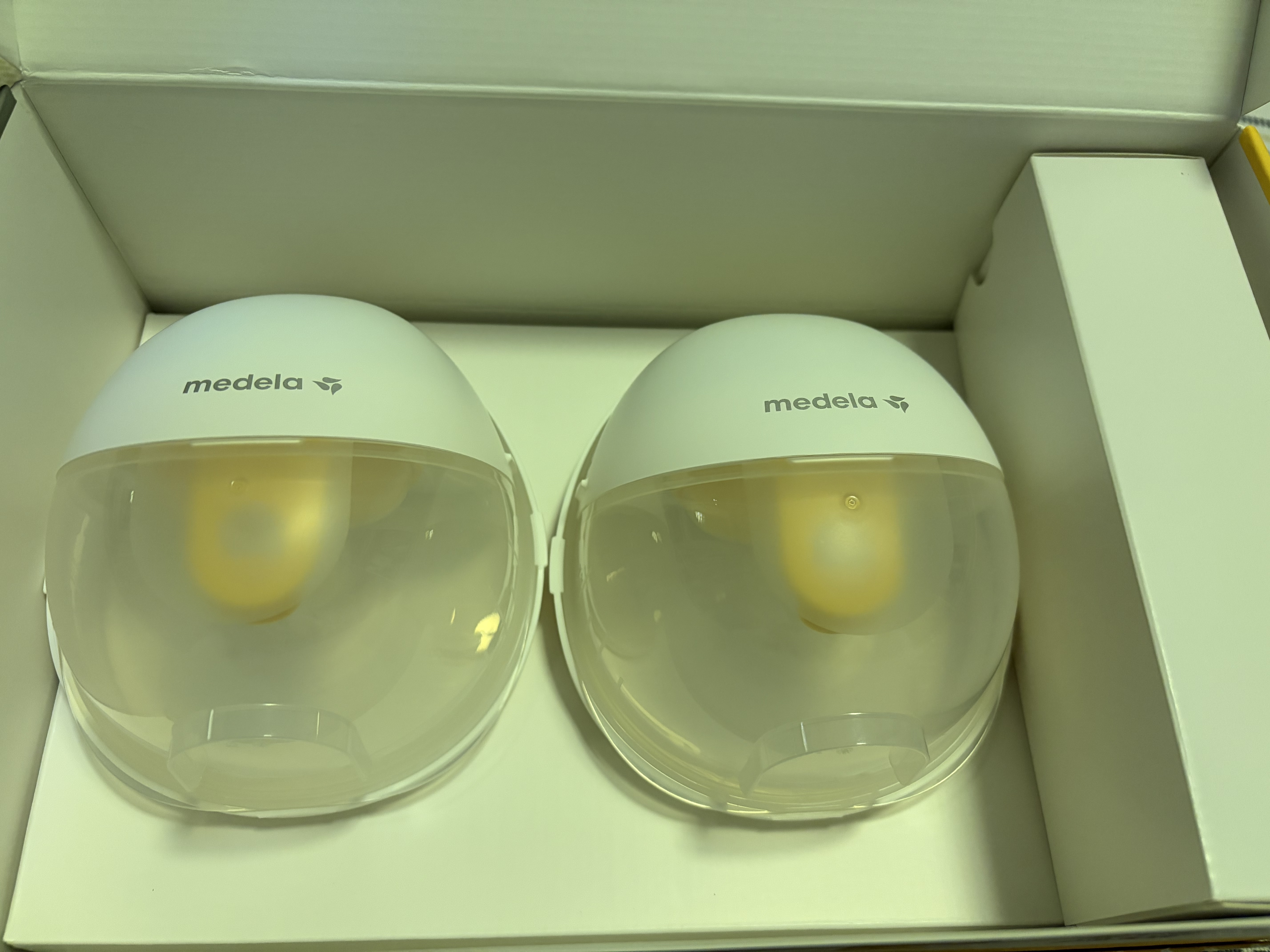 美德乐（Medela）吸奶器电动双边吸奶器免手扶无痛按摩无线一体穿戴式 畅动 实拍图