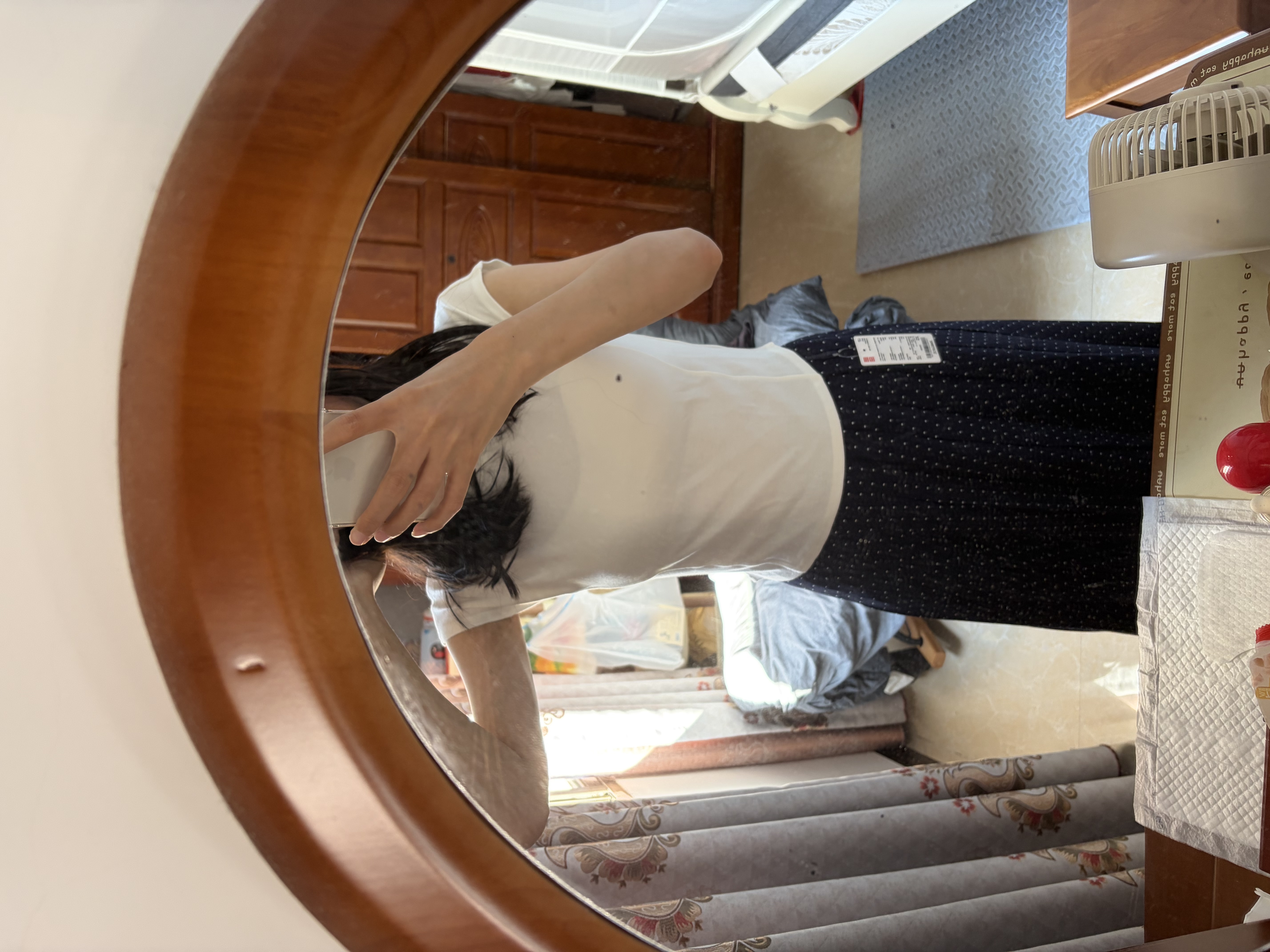 优衣库雪纺打褶中裙/女装半身裙裙子488811 69 藏青色 XS 实拍图