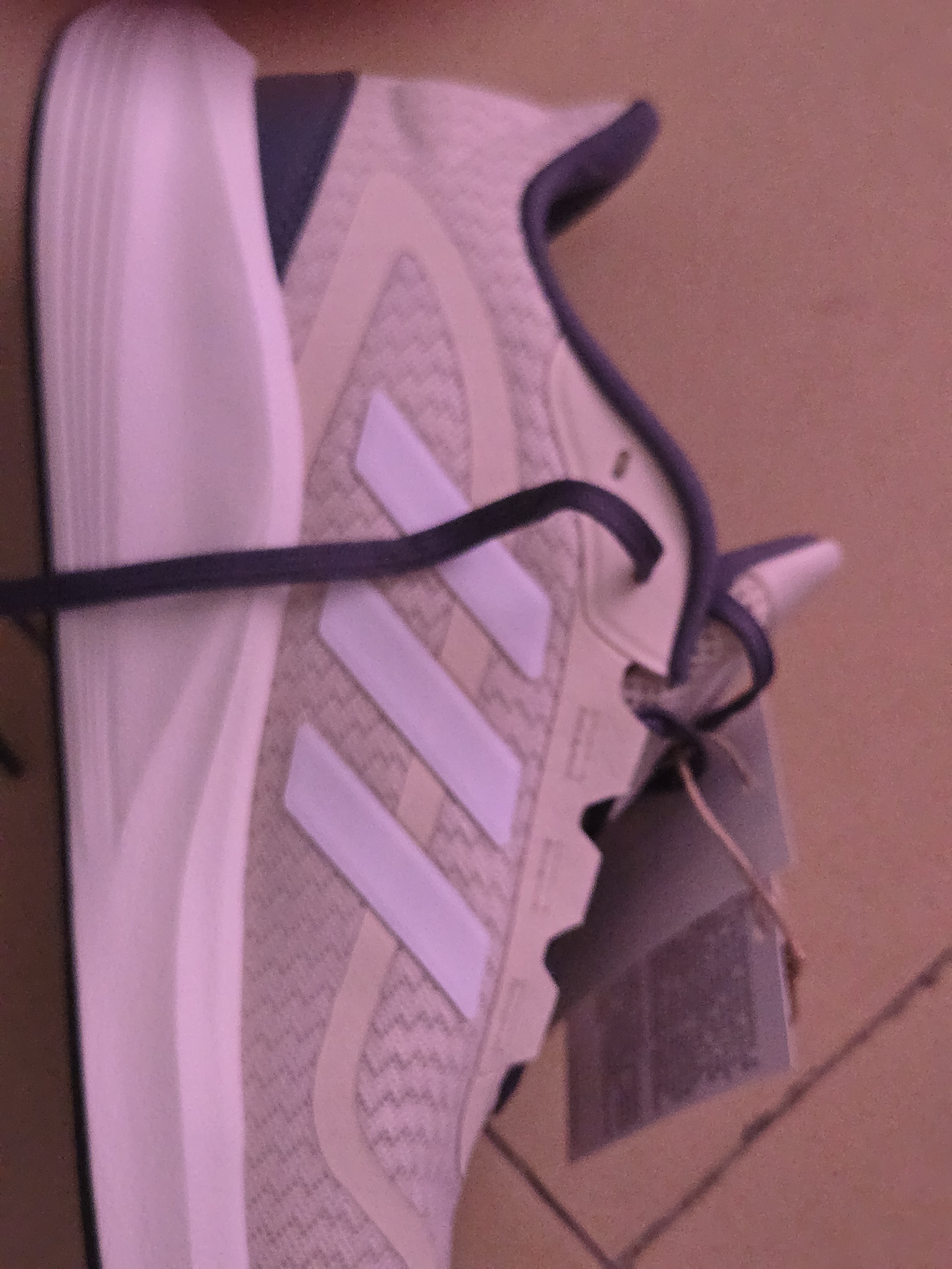 阿迪达斯（adidas）男鞋运动鞋跑步鞋2026秋季新款网面透气跑鞋软底缓震休闲鞋子男 JP9792 【官方正品 假一罚十】 42 【尺码偏大，建议拍小一码】 实拍图