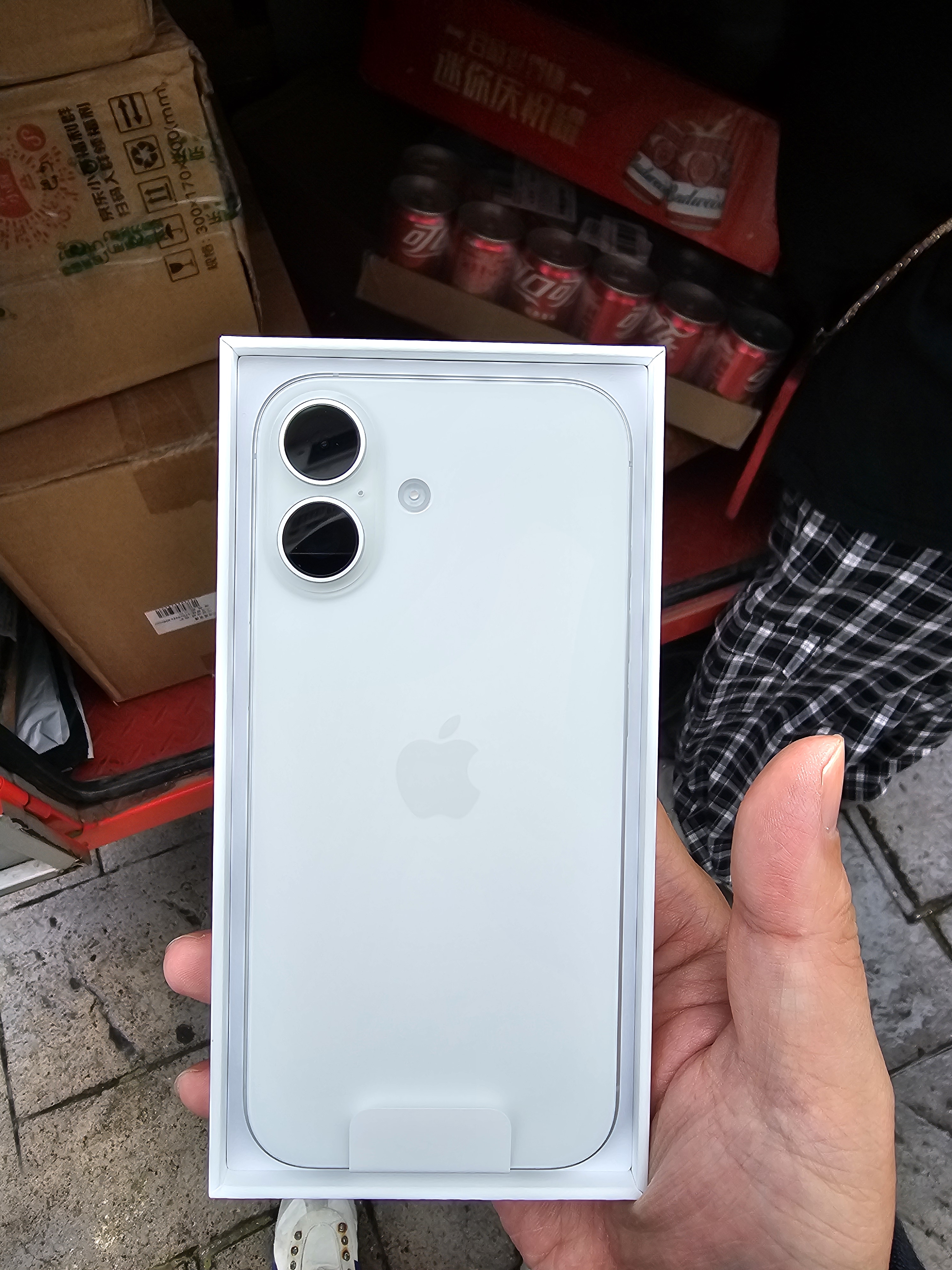 Apple/苹果/苹果 iPhone 17 256GB 白色 支持移动联通电信5G 双卡双待手机【电信补贴】 实拍图