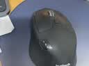 罗技（Logitech）M720无线蓝牙鼠标 办公鼠标 蓝牙优联双模无线鼠标Mac ipad鼠标 大手人体工学多设备自定义按键 舒适手感 黑色 实拍图