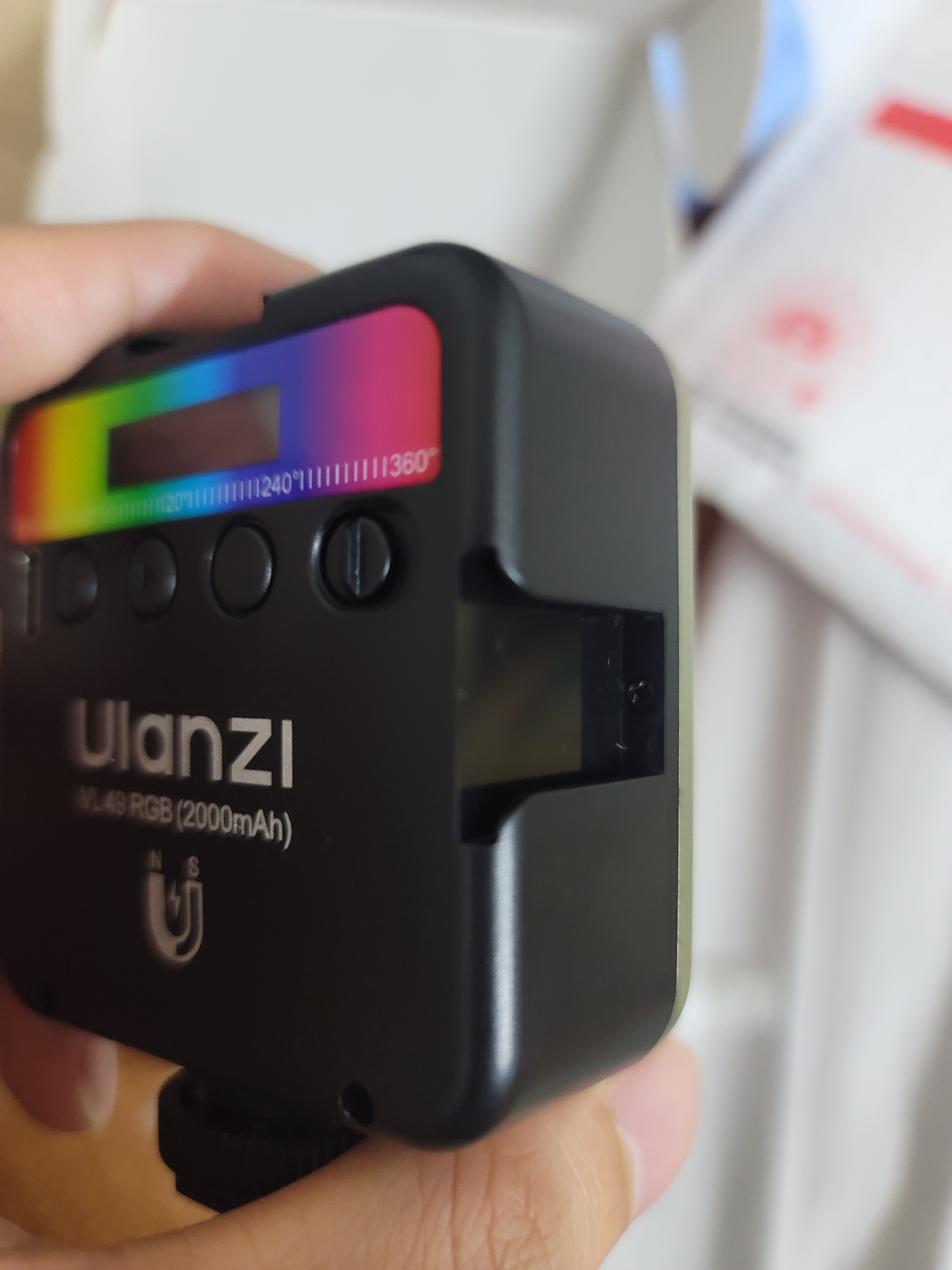 ulanzi优篮子 VL49 RGB磁吸全彩补光灯便携LED口袋双色温直播摄影灯微单相机闪光灯手机室内人像灯常亮灯 实拍图