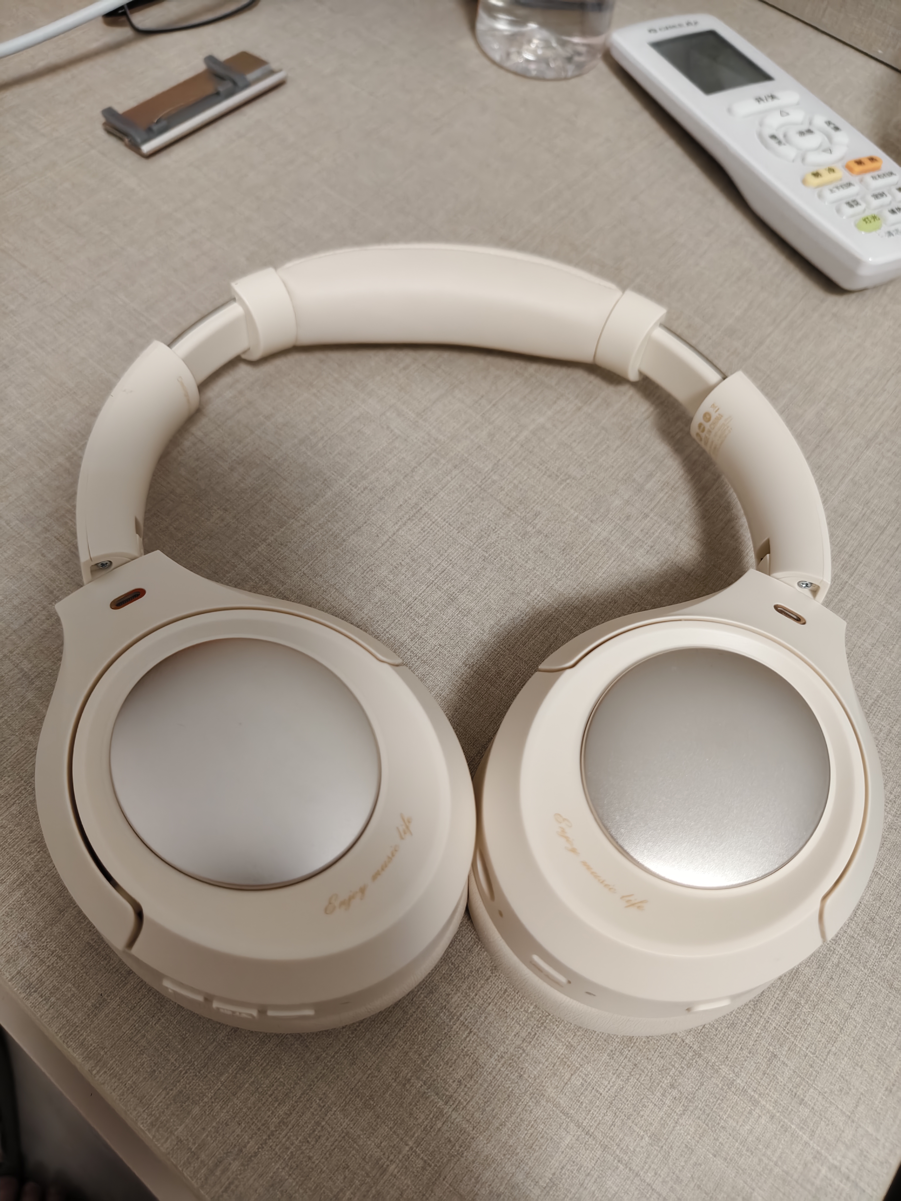 iKF King Pro3.0【双金标LDAC高解析】头戴式主动降噪蓝牙耳机新款无线有线游戏低延迟超长续航云岩白 实拍图