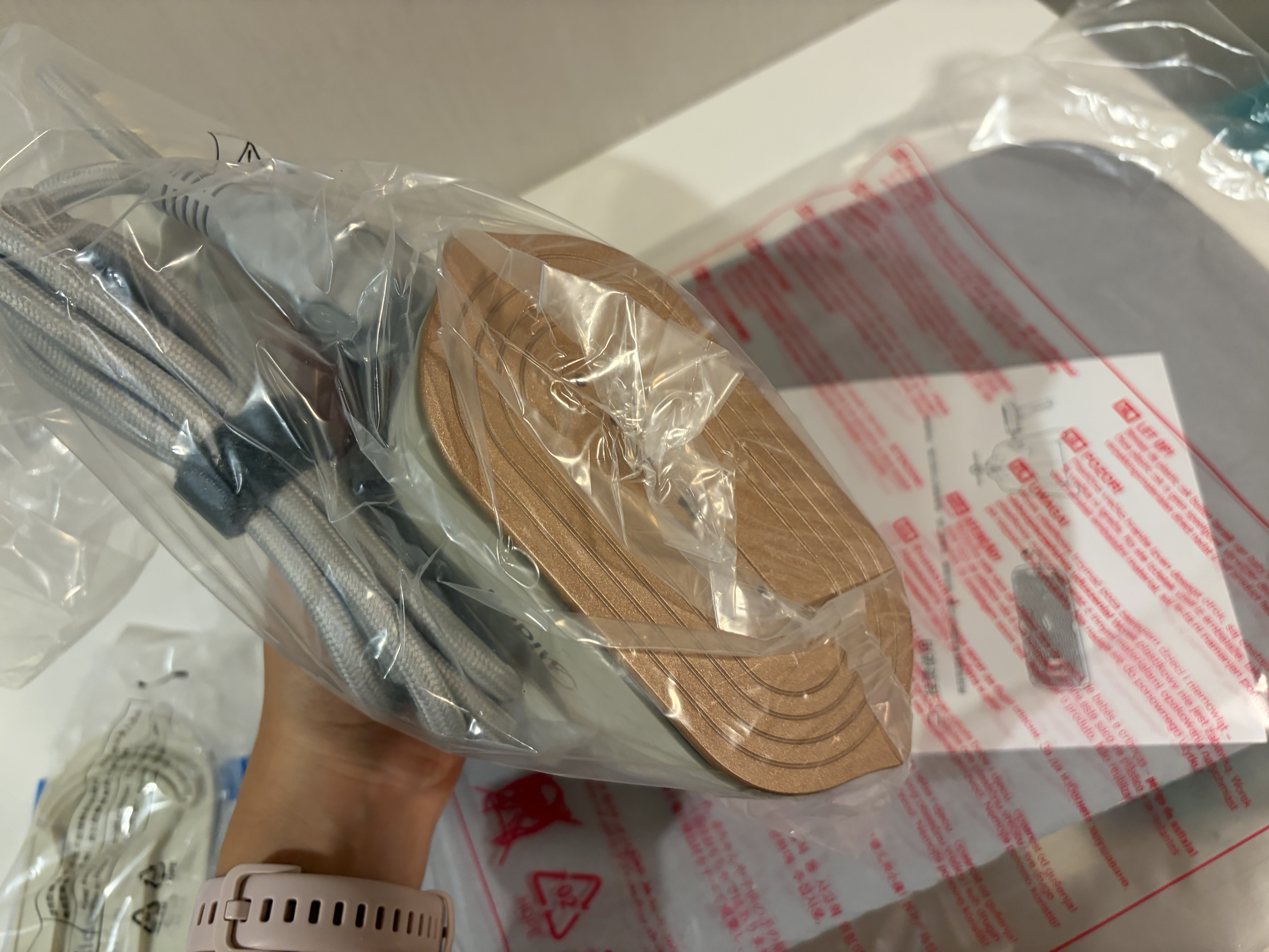 美的（Midea）【有钛超大蒸汽】手持挂烫机/电熨斗22g/min大蒸汽小型家用差旅便携熨烫机拼豆礼物YBJ12JD 实拍图