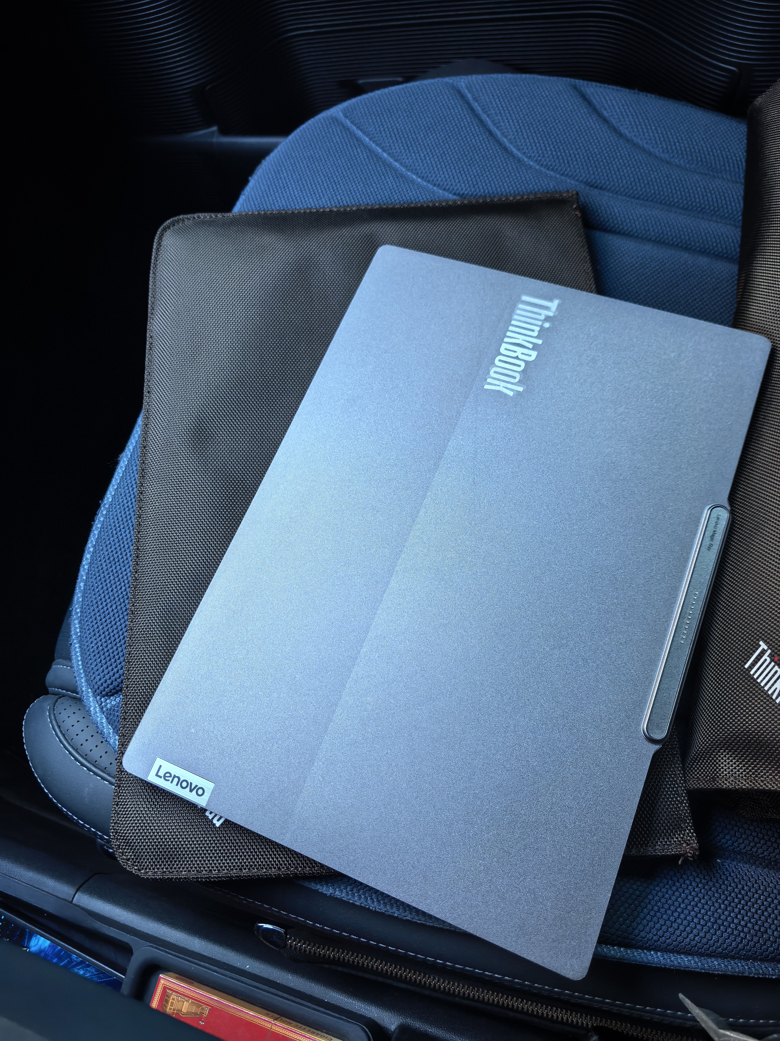 ThinkPad【国家补贴15%】联想笔记本电脑ThinkBook X 酷睿Ultra9 13.5英寸 32G 1T 2.8K AI高刷触控屏 实拍图
