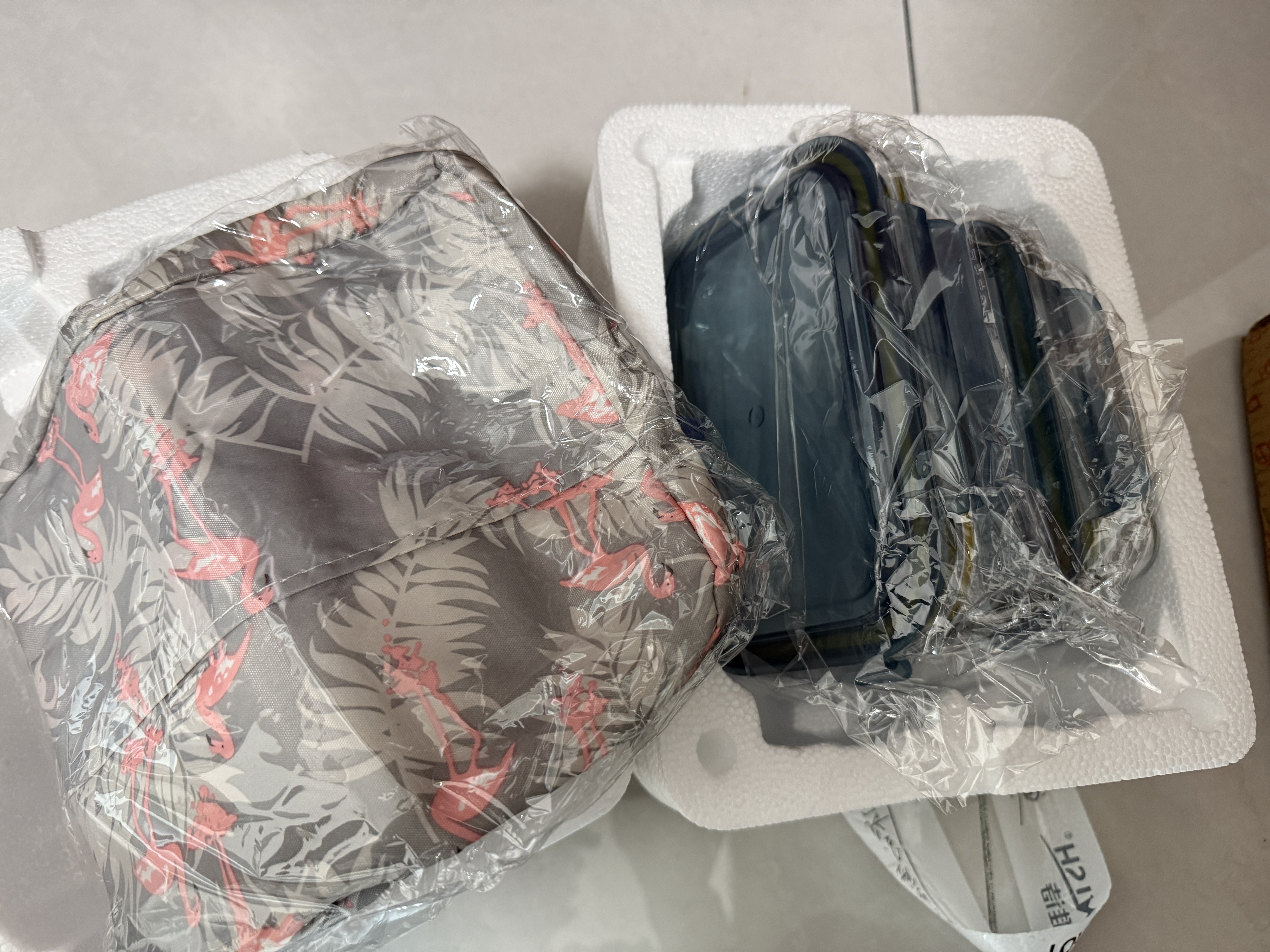 乐唯诗 高硼玻璃保鲜饭盒可微波炉加热餐盒便当碗冰箱保鲜盒可进洗碗机 乐鲜一体盖400ml+640ml+包 实拍图