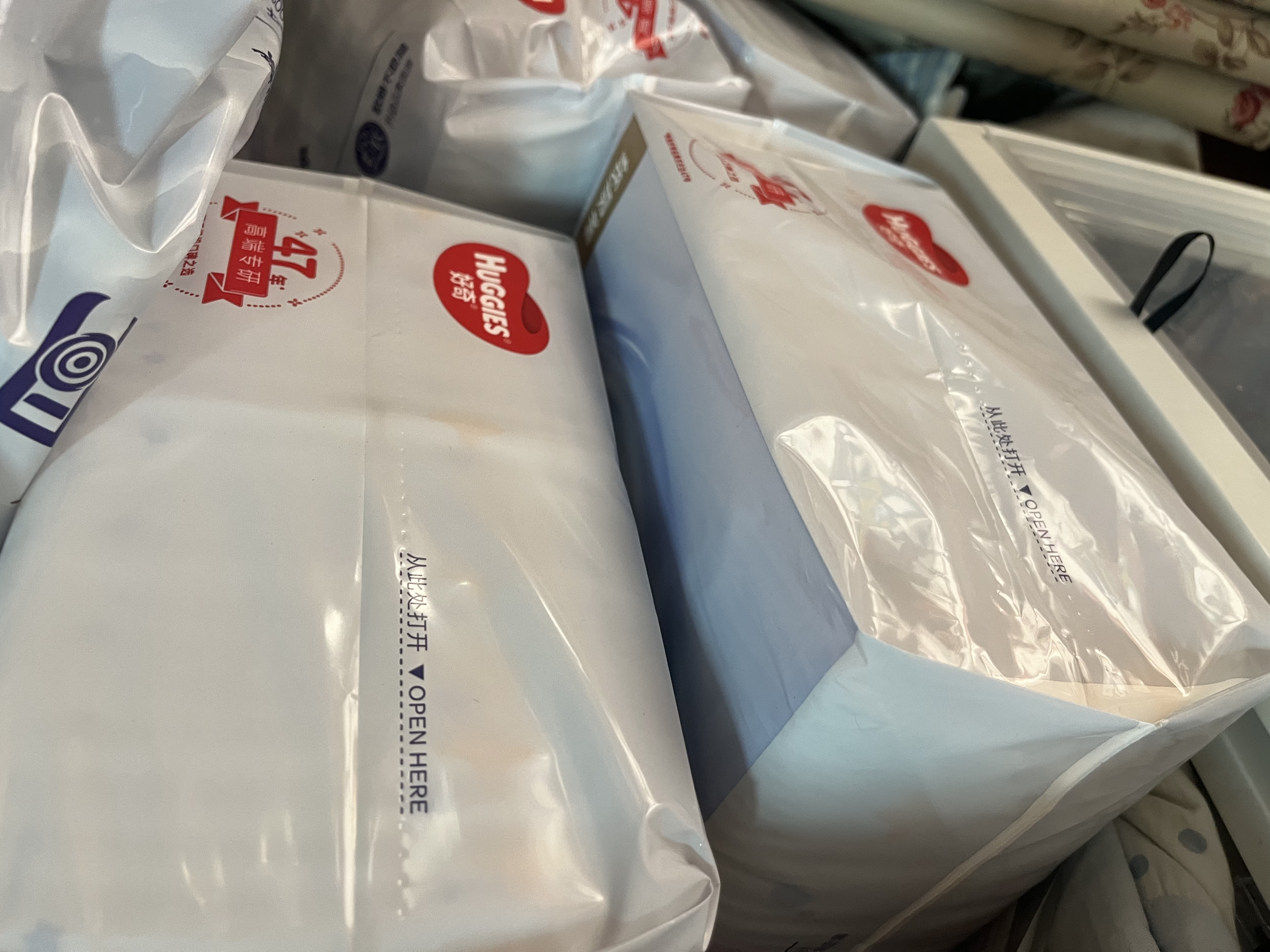 好奇（Huggies）金装小黑洞纸尿裤XL108片(12-17kg)尿不湿【速干不易红】 实拍图