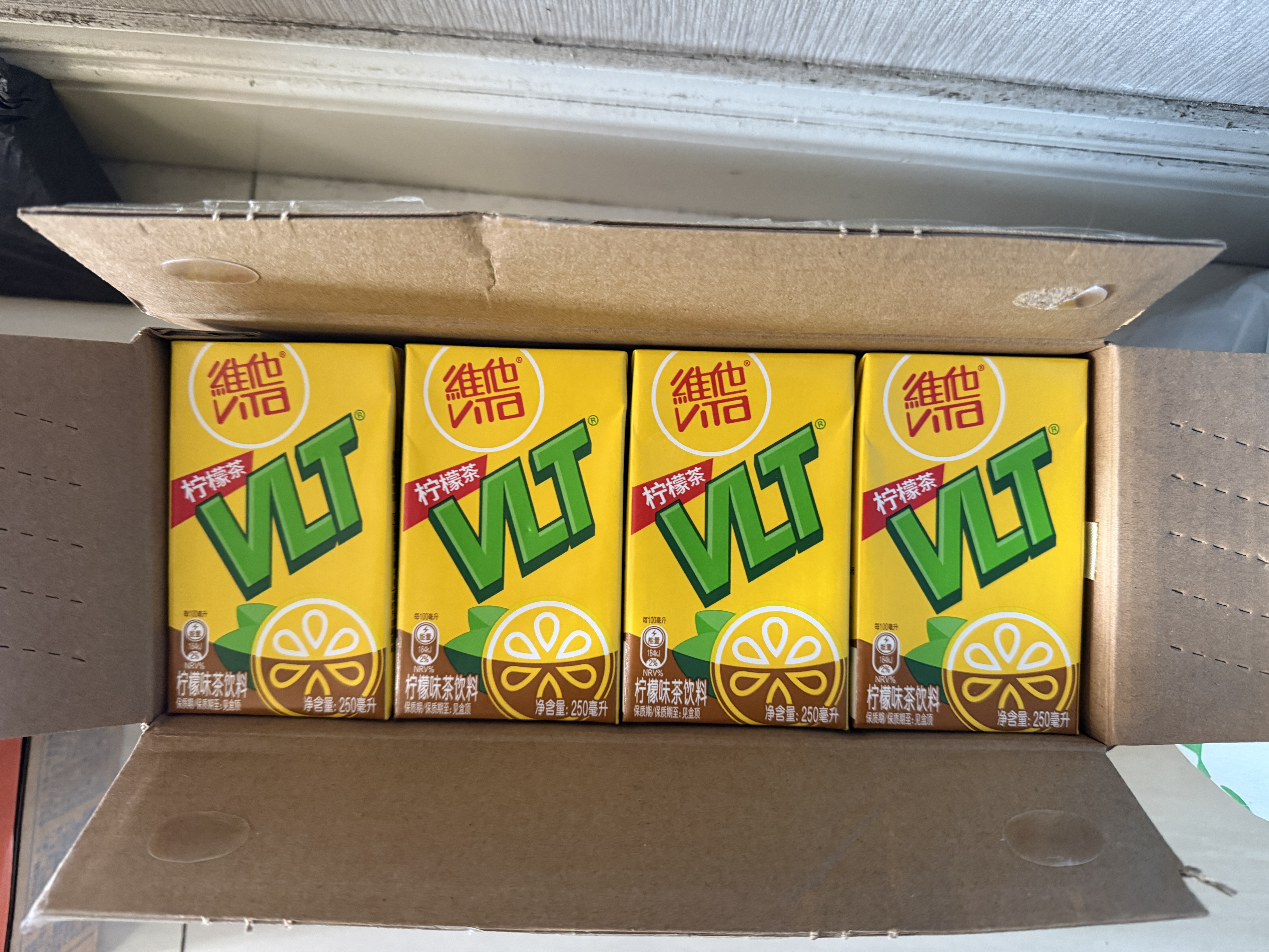 维他奶维他经典柠檬茶饮料250ml*16盒 家庭聚会 分享装 实拍图