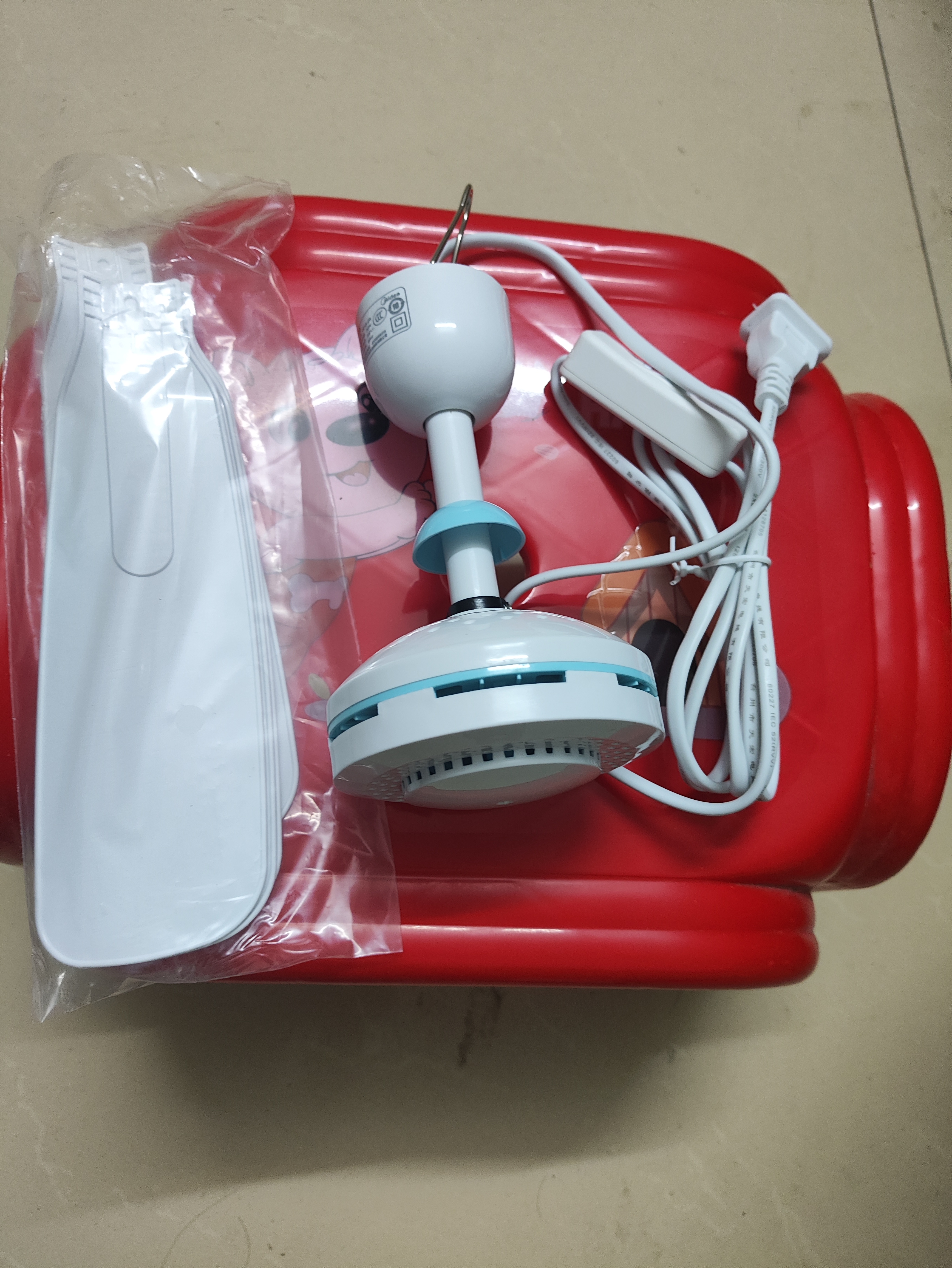 美的（Midea） 小吊扇小型电风扇蚊帐扇家用学生宿舍风扇床上风扇轻音电风扇吊式小电扇 FC45-EB 机械旗舰款 实拍图