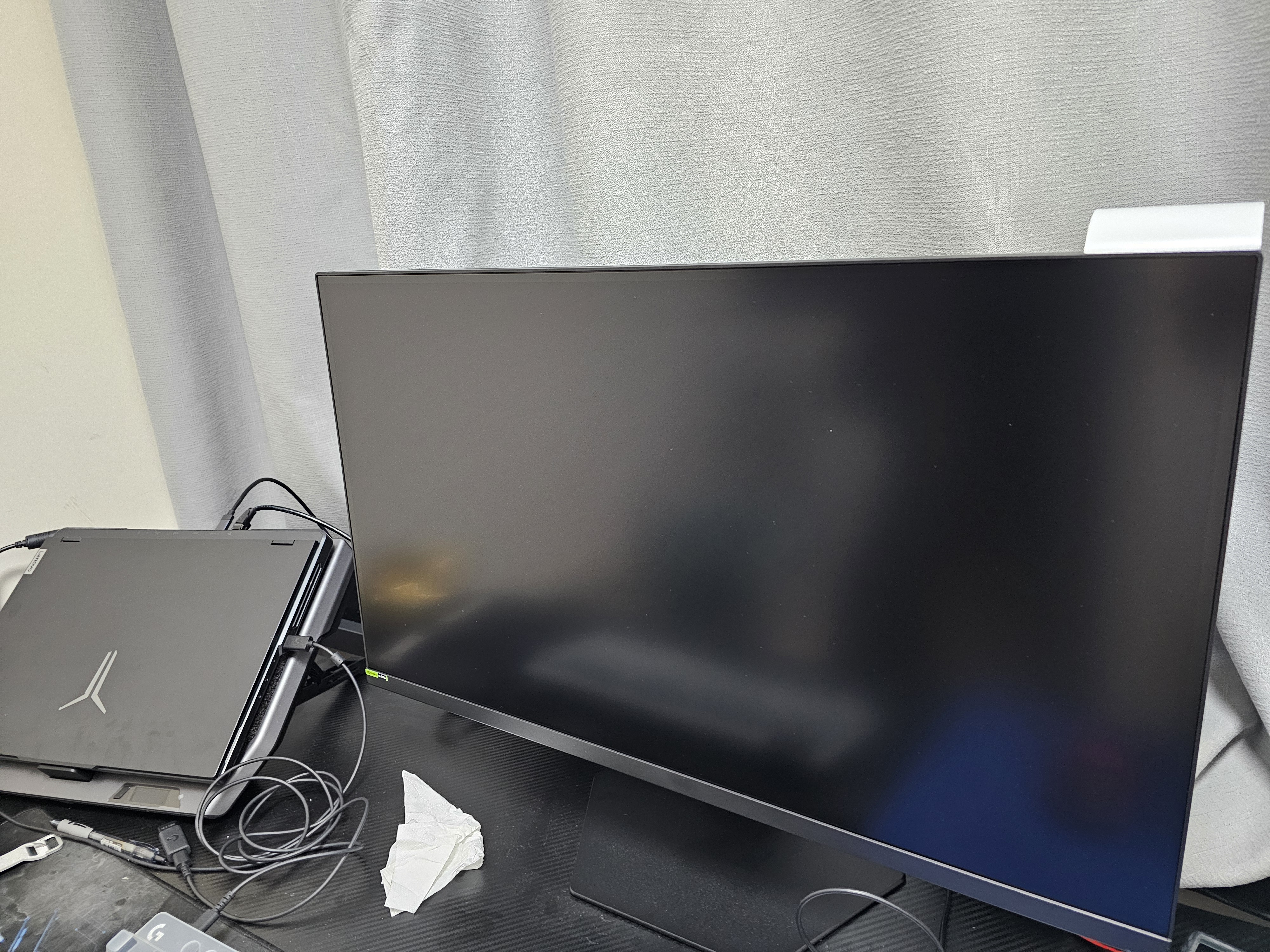 联想（Lenovo）拯救者27英寸2K320Hz 1ms99%sRGB硬件低蓝光 旋转升降 拯救者电竞本配套电竞显示器 Legion27Q-20 实拍图