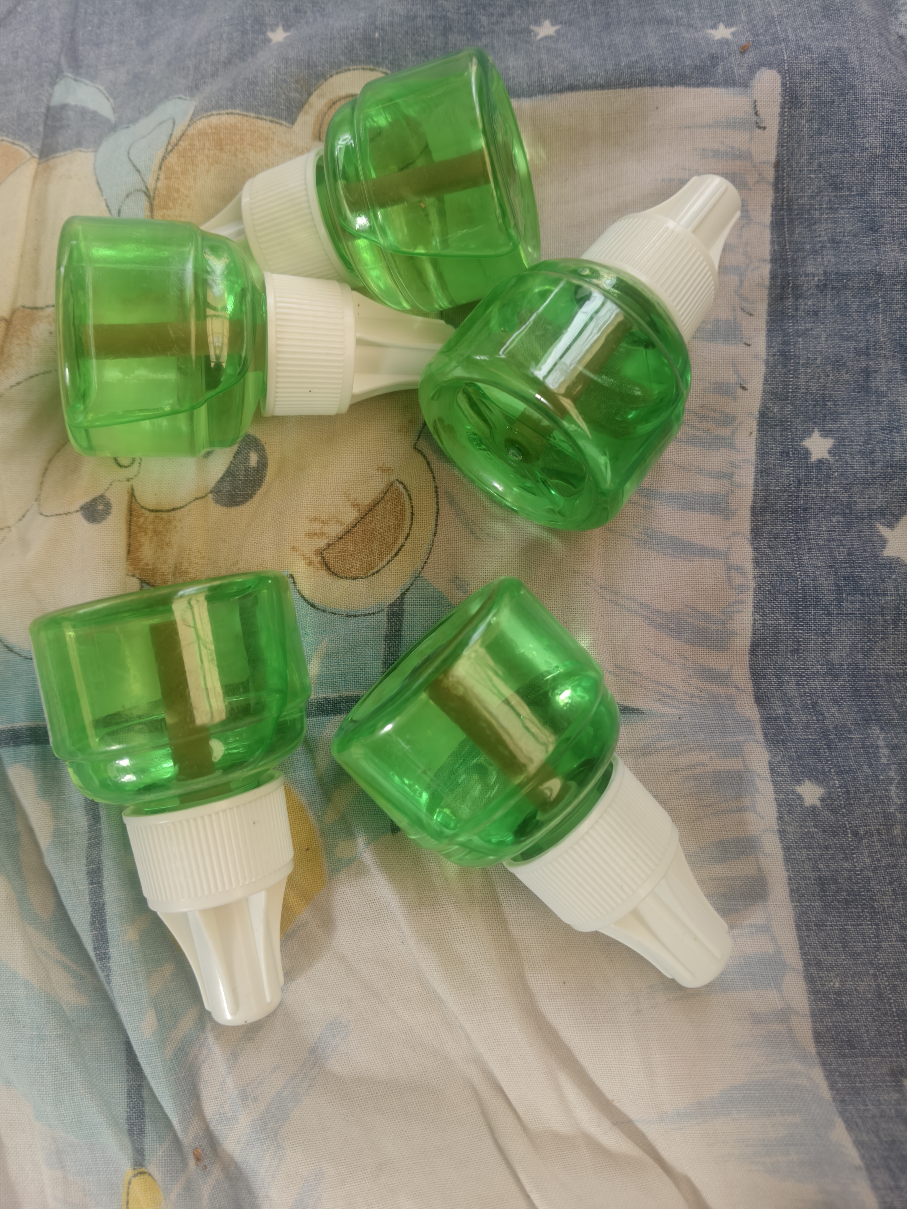 梦贝尔电热蚊香液灭蚊器家用无味驱蚊液体无香婴儿孕妇电插式 5瓶蚊香液(无加热器) 实拍图