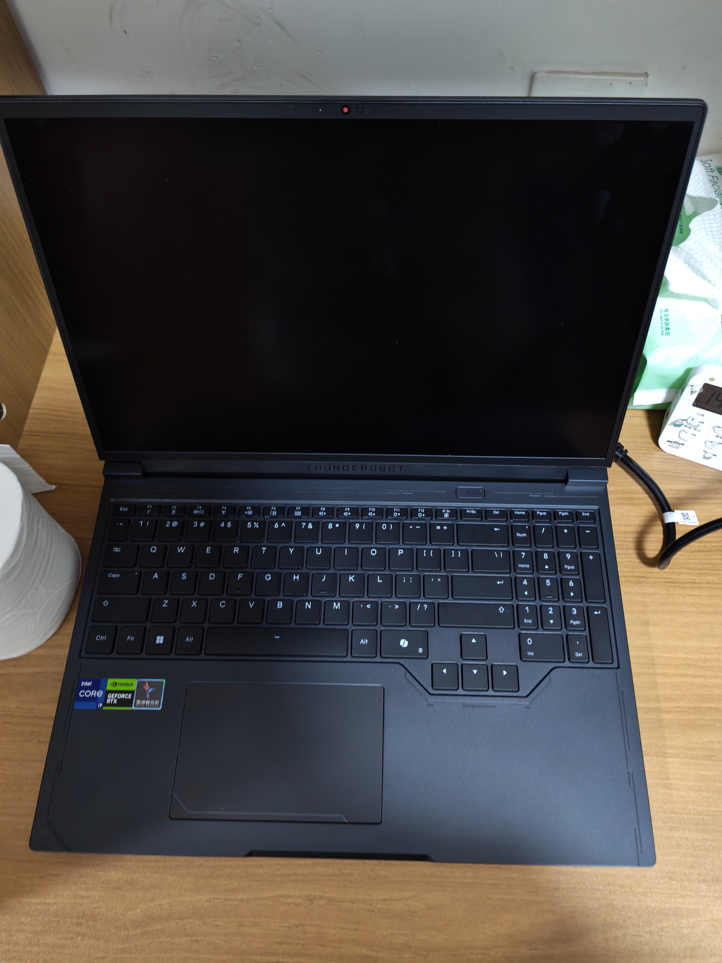 雷神猎刃S【RTX5060】 16英寸学生游戏笔记本电脑（英特尔酷睿i9HX RTX5060 16G1T）国家政府补贴 直播 实拍图