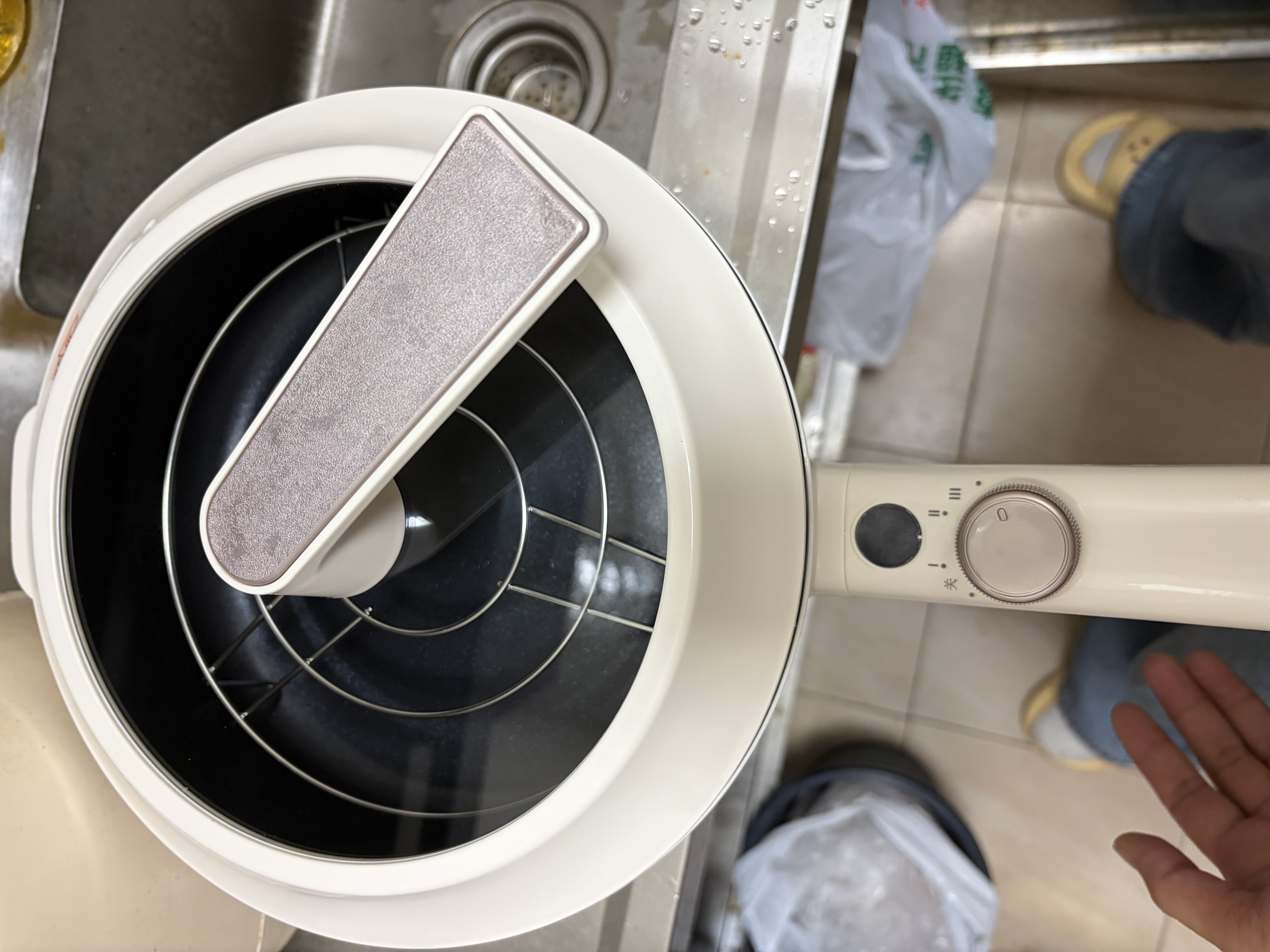 美的（Midea）电炒锅不粘锅电煮锅电蒸锅电火锅多用途锅大容量大功率一体炒菜锅家用蒸煮煎炒炸多功能锅新款 3.5L 【油温红灯提醒】HCG2571 实拍图