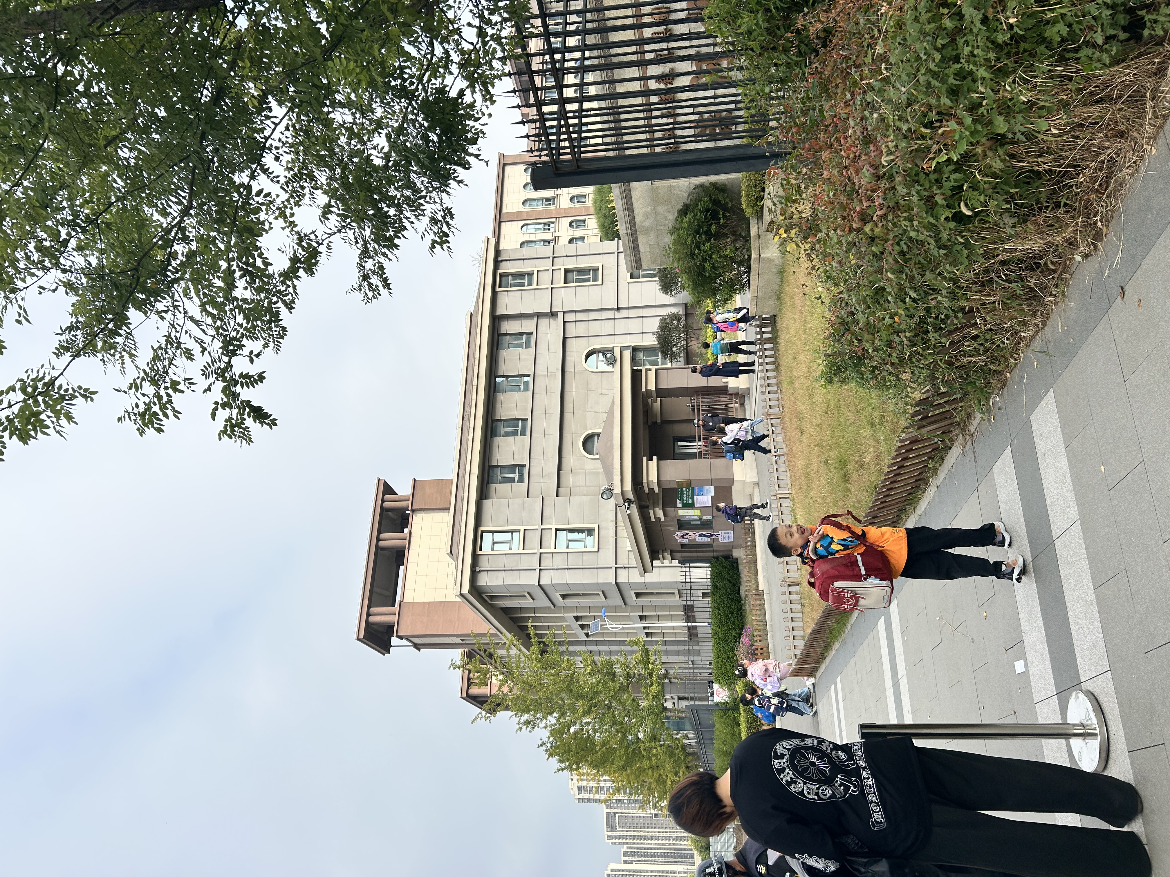 卡拉羊【云朵书包ProMax】小学生1-3-6年级8维减负防下坠男女生儿童背包 实拍图
