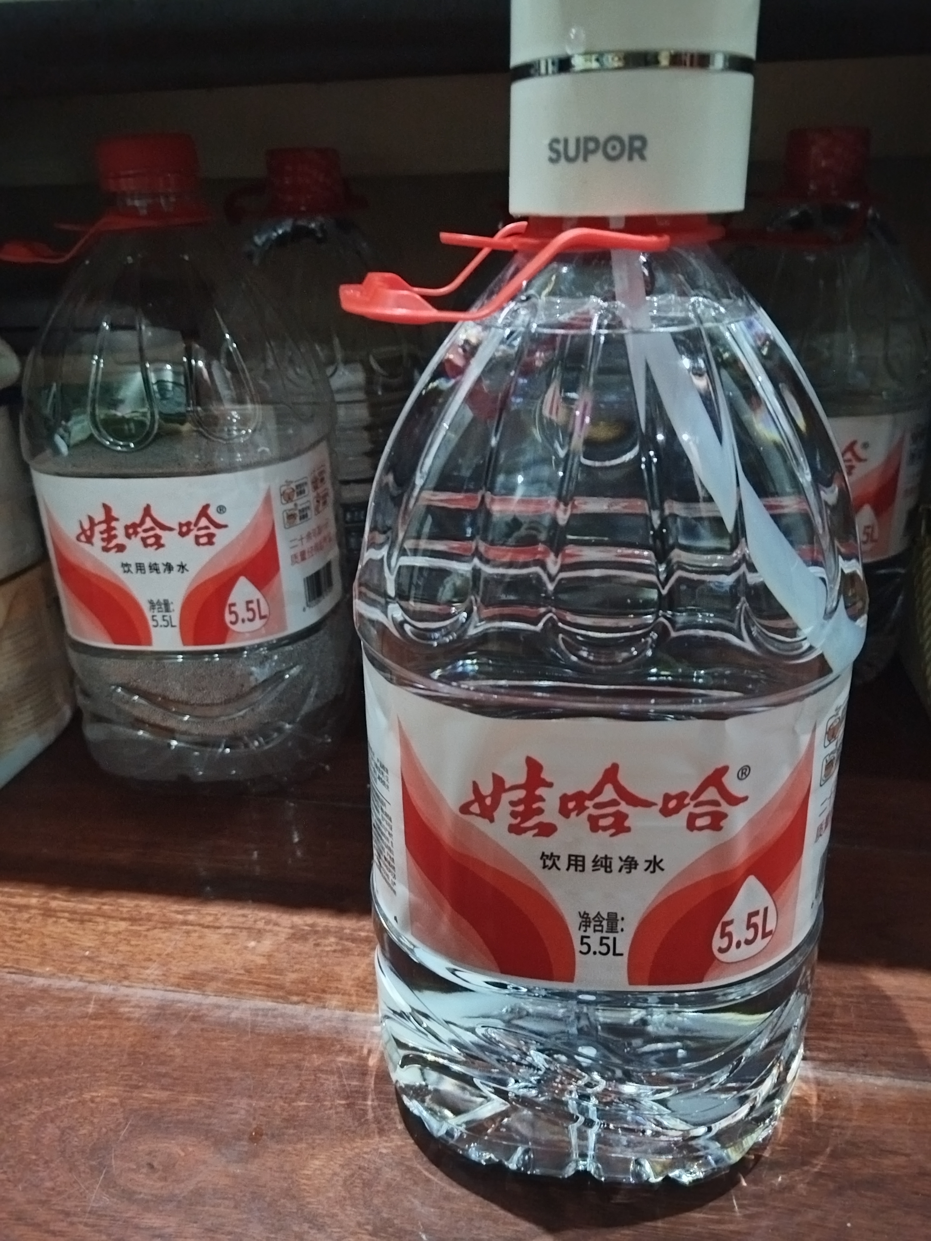 娃哈哈纯净水5.5L*4桶 塑膜装 加量装大桶装水 泡茶冲奶粉 娃哈哈饮用水 实拍图