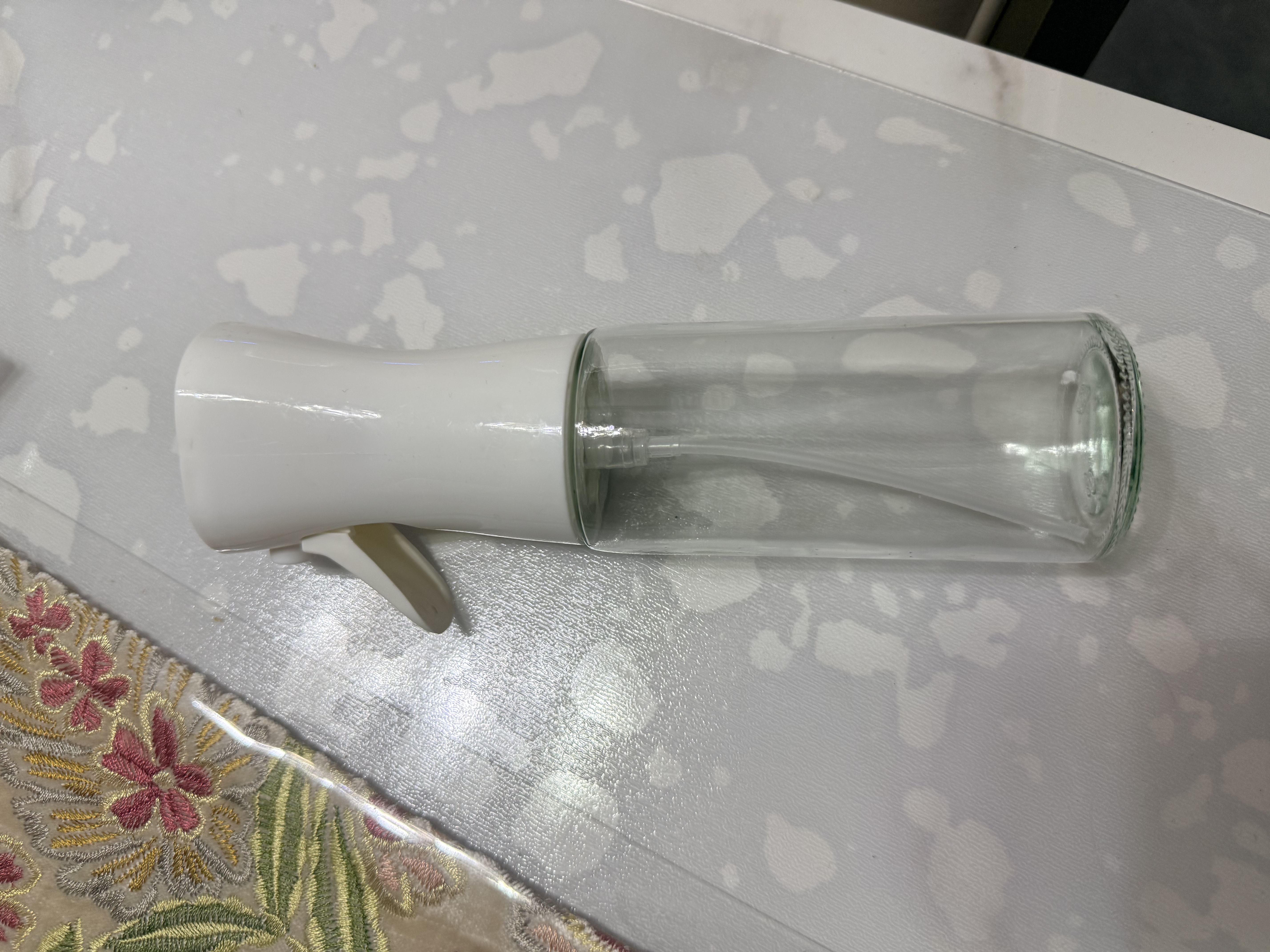 【京东物流配送】喷油壶厨房家用空气炸锅油瓶加厚食用油喷壶神器 220ml 玻璃款 白色（一只） 【加厚玻璃】 实拍图