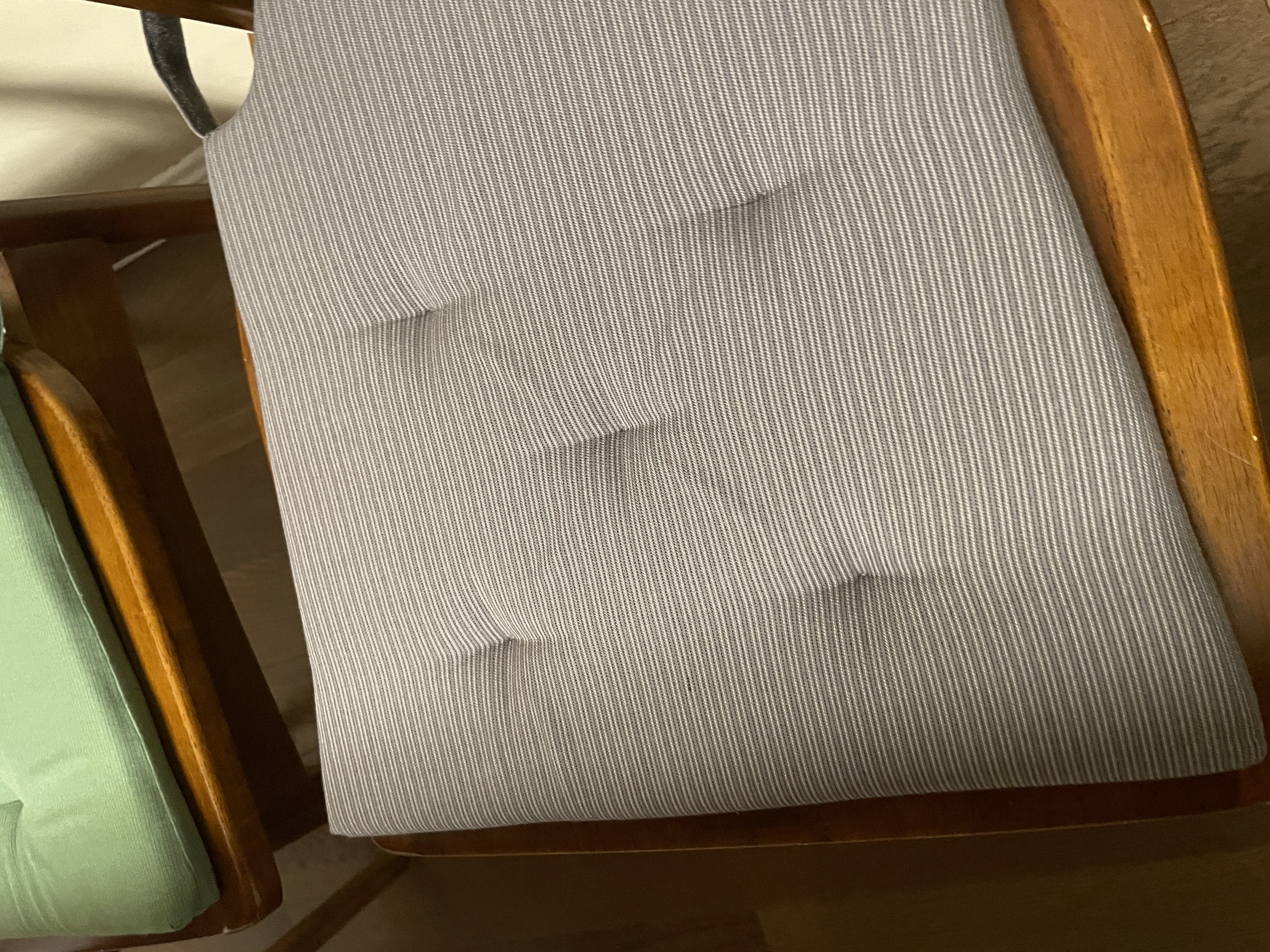 宜家（IKEA）JUSTINA贾斯迪纳椅垫简约舒适家用椅子坐垫办公室久坐 灰色椅垫 实拍图