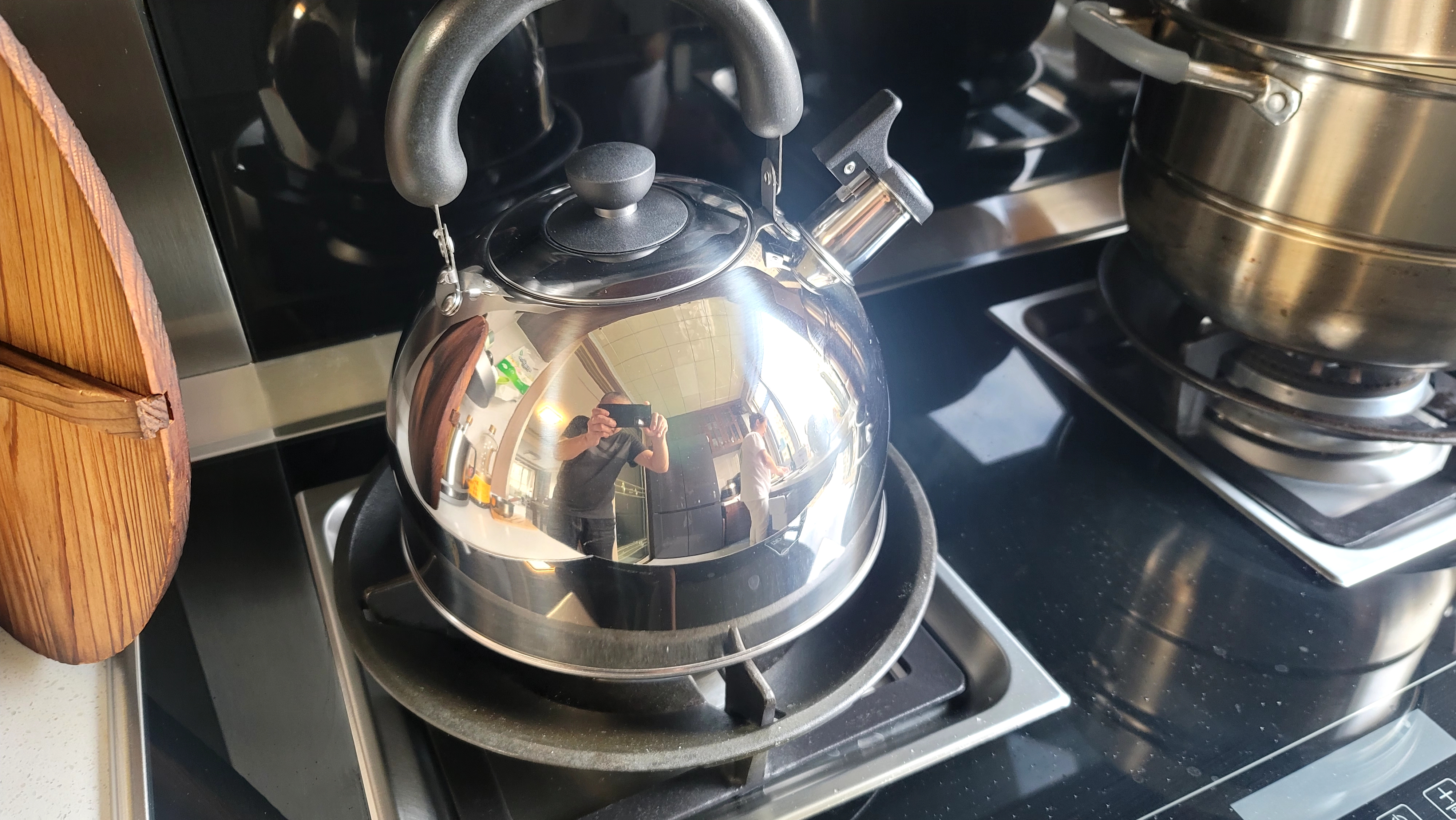美厨（MAXCOOK）烧水壶304不锈钢响水壶 4L加厚鸣音 煤气电磁炉通用 MS004Y 实拍图