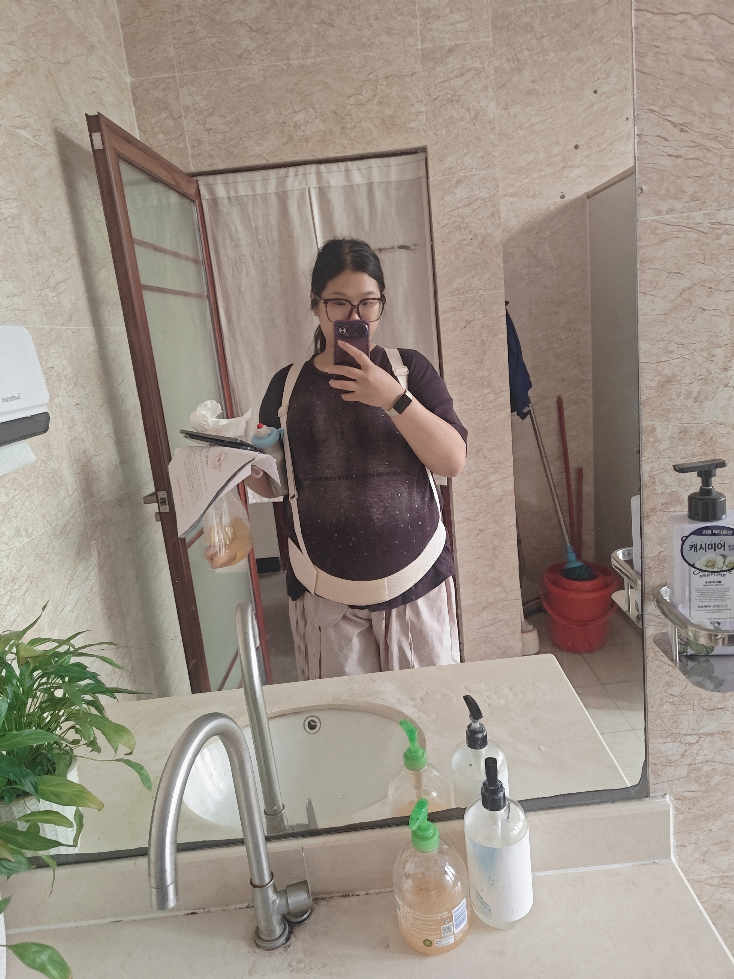 大人有喜托腹带孕妇专用孕晚期透气挎肩腹带收腹带耻骨分离送孕妇的礼物 【110-200斤适用】松紧自由调节 托腹带 实拍图