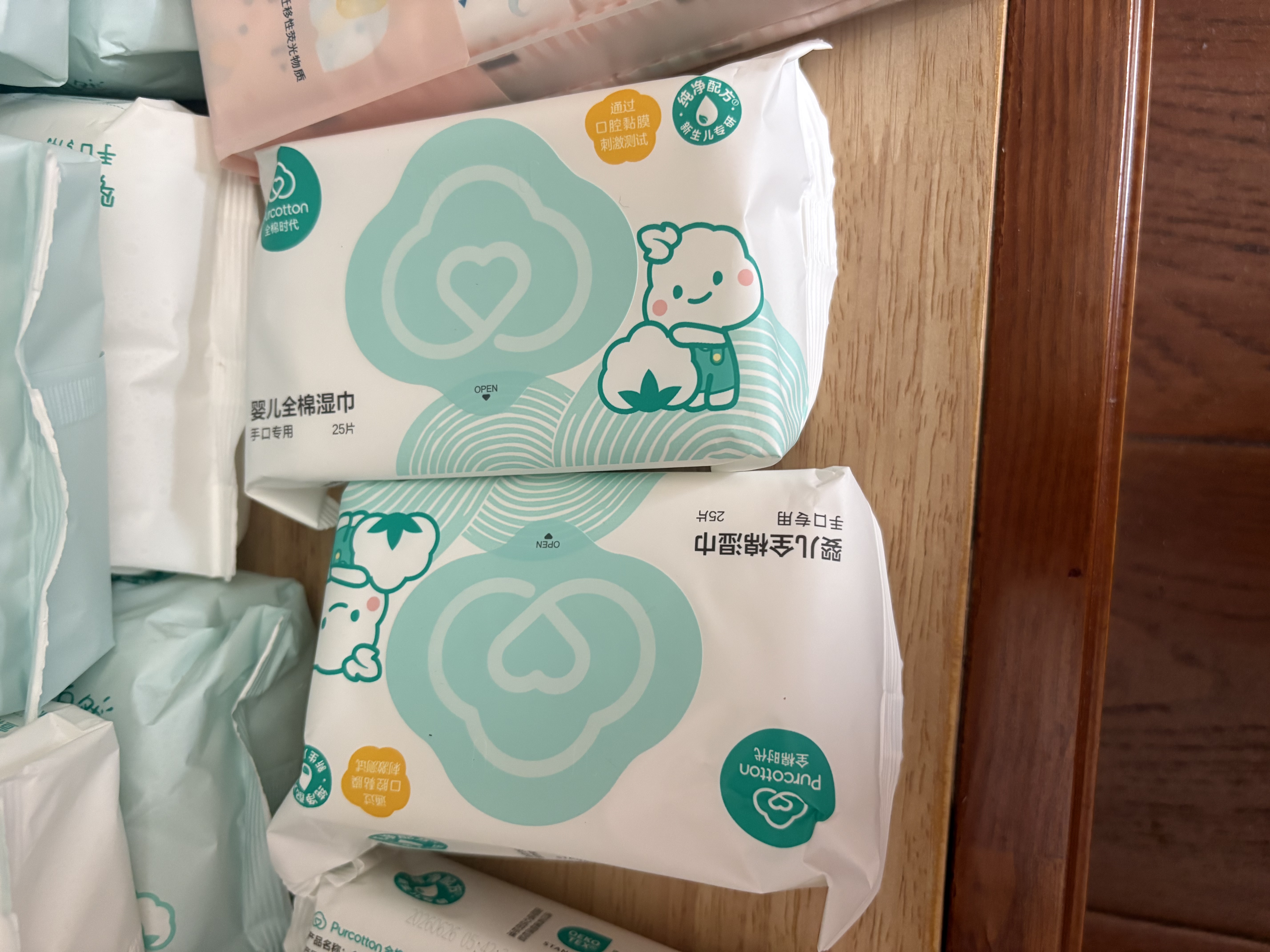 全棉时代婴儿湿巾100%棉宝宝湿纸巾纯水小包出行便携装25片/包*4 实拍图