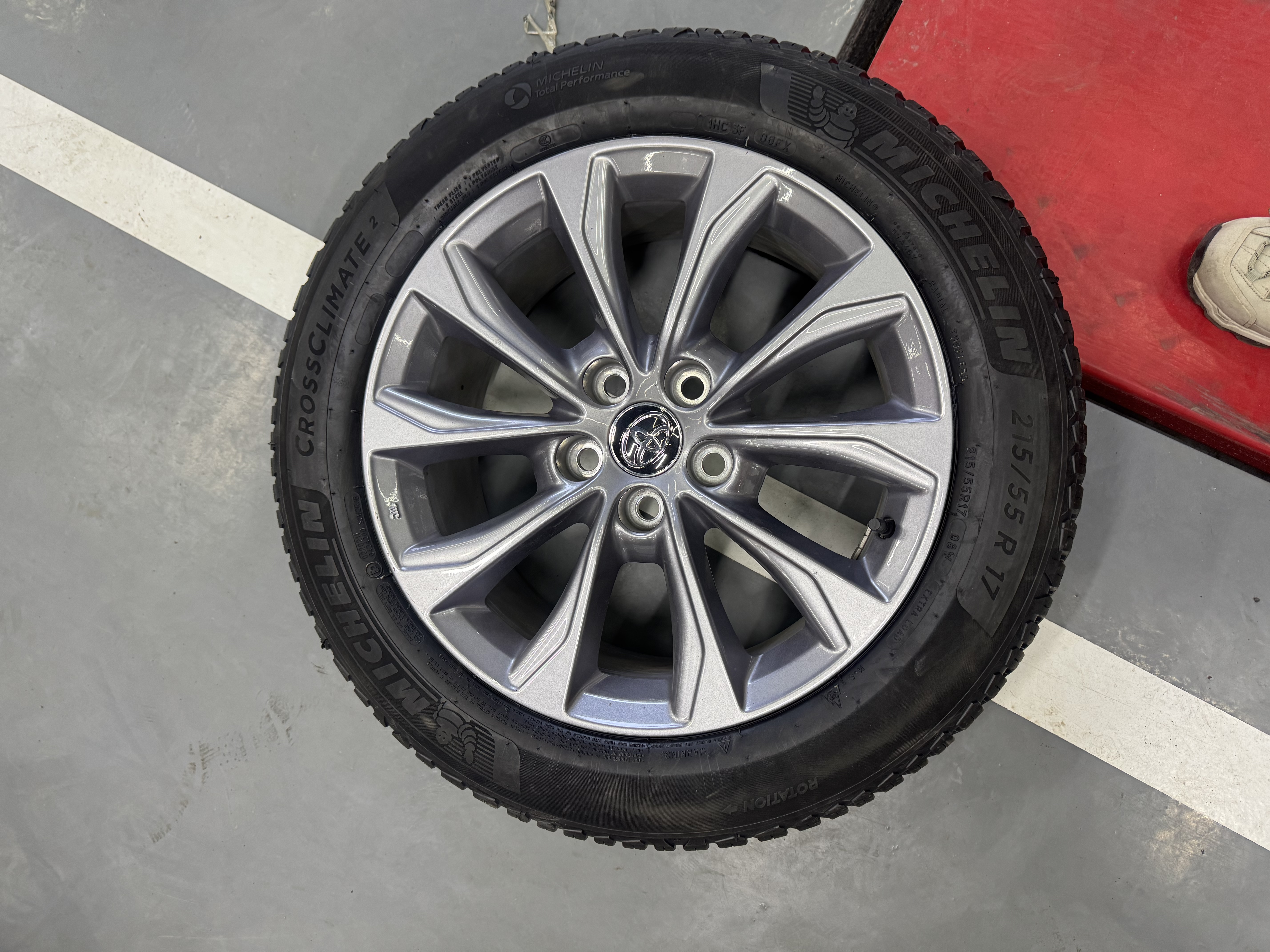 米其林（MICHELIN）汽车轮胎 215/55R17 98W 跨悦二代 CROSSCLIMATE 2 实拍图